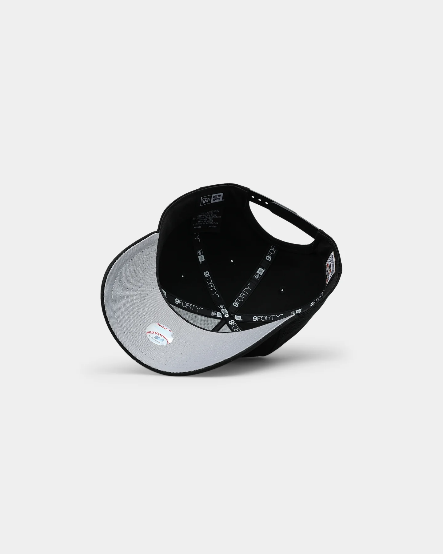 New Era San Diego Padres 'I Heart Day & Night' 9FORTY A-Frame Snapback Black - Image 7