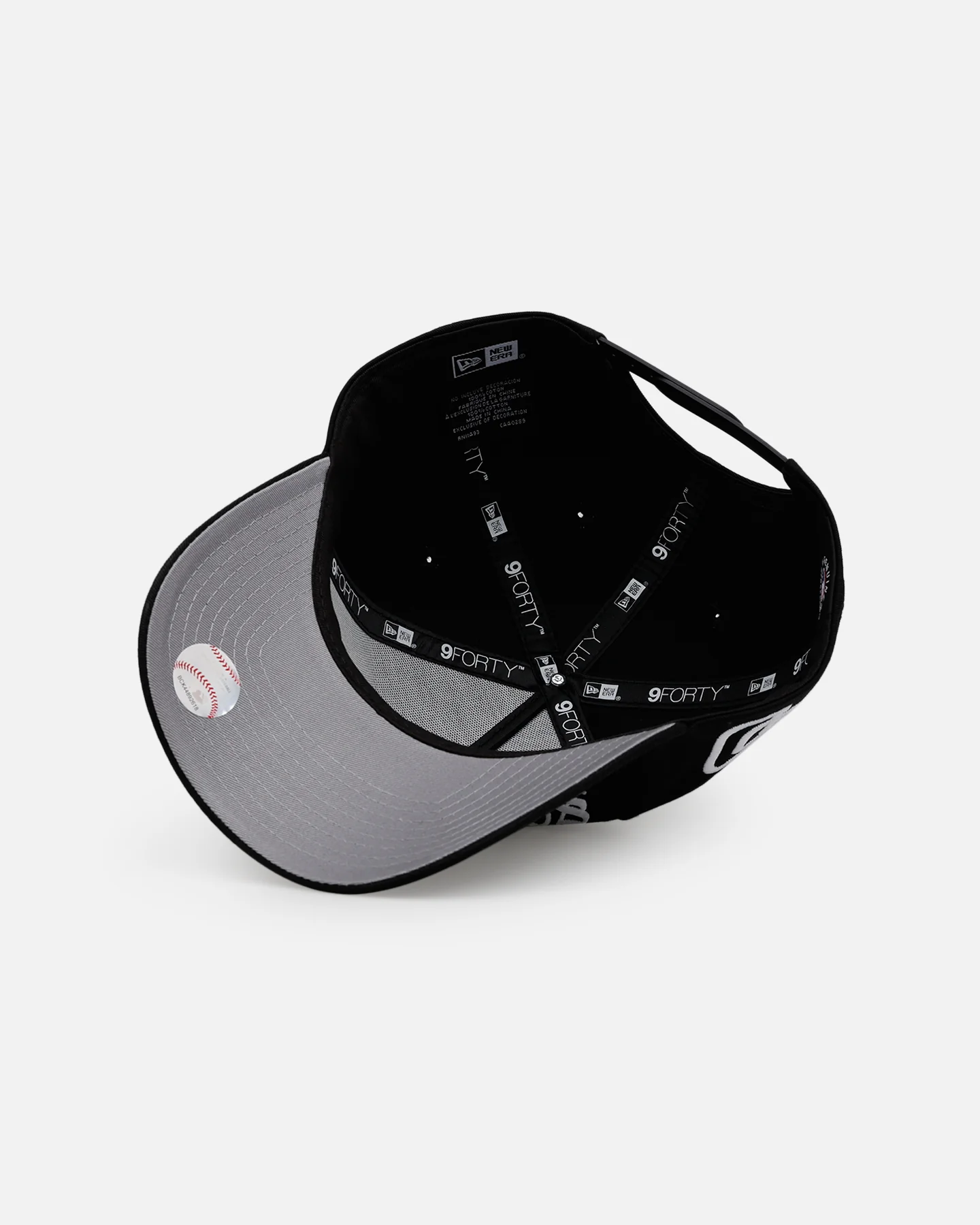 New Era San Diego Padres 'Oversized Gothic Script Crown' 9FORTY A-Frame Snapback Black/White - Image 6