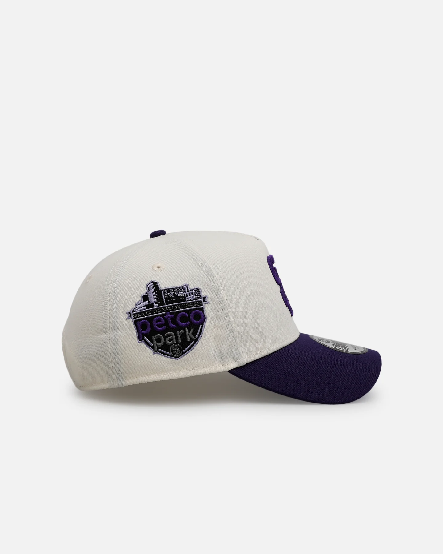 New Era San Diego Padres 'Purple Haze 2.0' 9FORTY A-Frame Snapback Chrome/Purple - Image 3