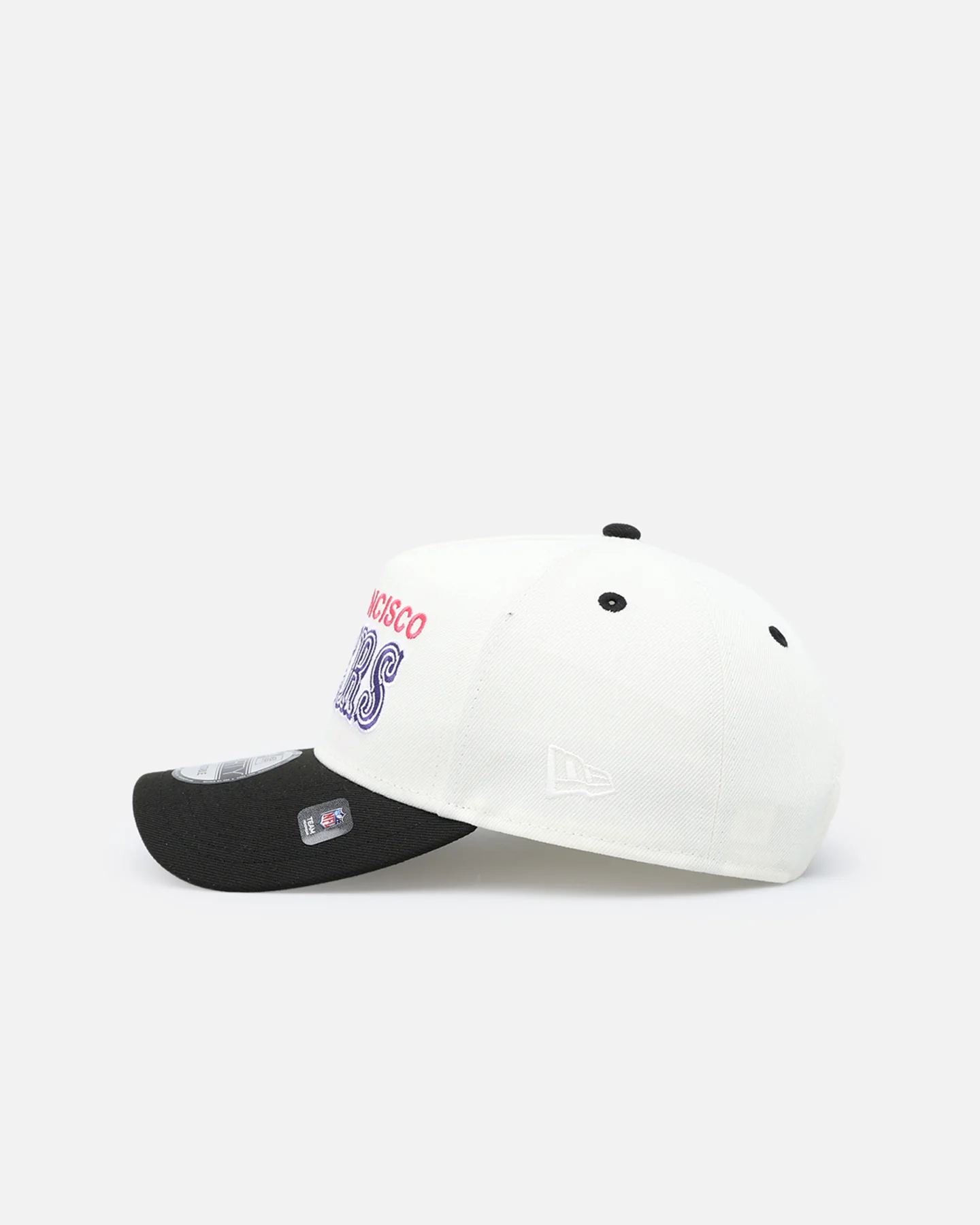 New Era San Francisco 49ers 'Neon Nights' 9FORTY Snapback Chrome/Black - Image 4