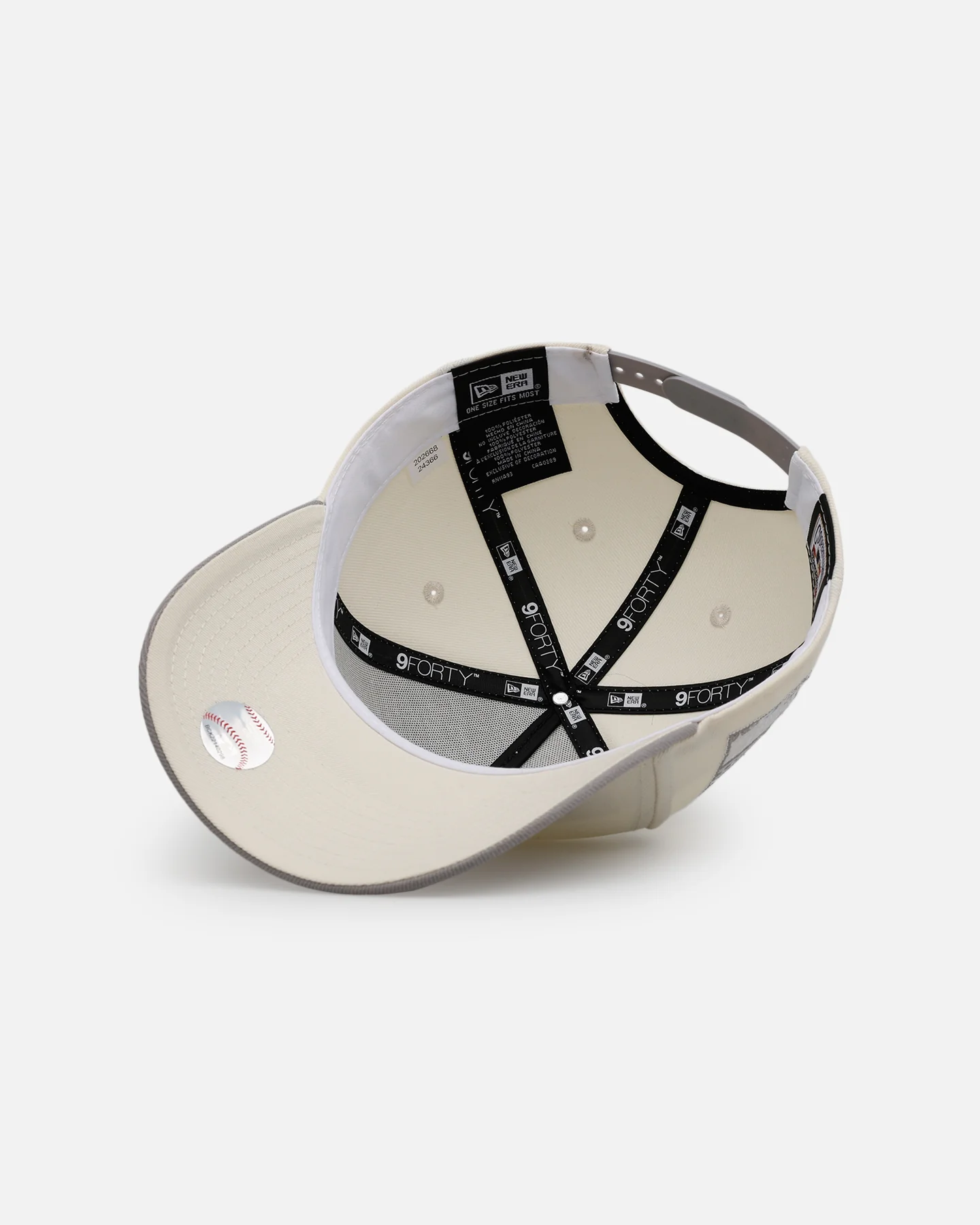New Era San Francisco Giants 'Too Clean' 9FORTY A-Frame Snapback Chrome - Image 6