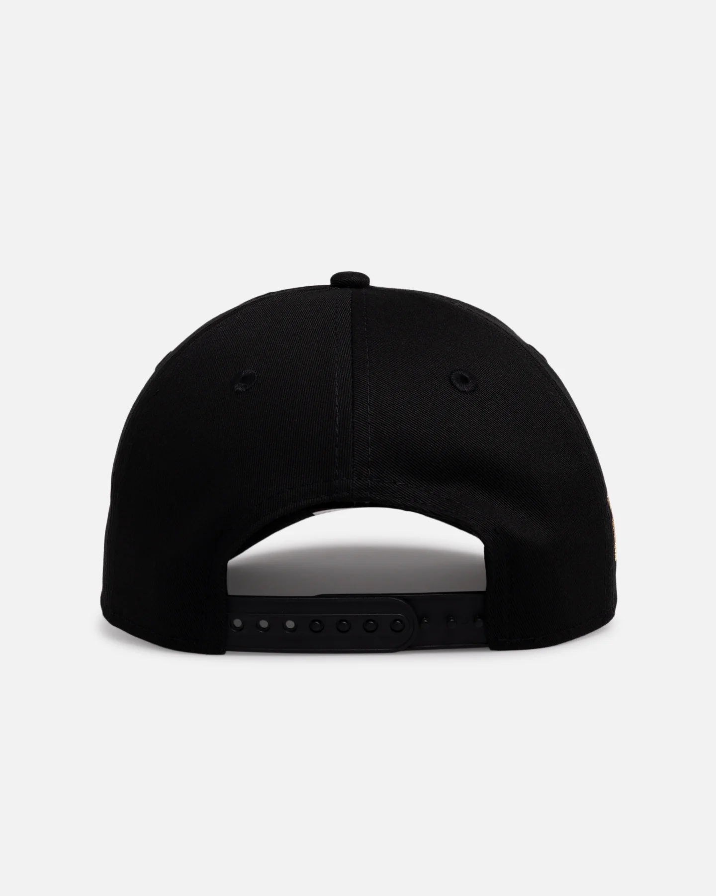 New Era St. George Illawarra Dragons 'NRL Vegas Round 2026' 9FORTY A-Frame Snapback Black/Gold - Image 2