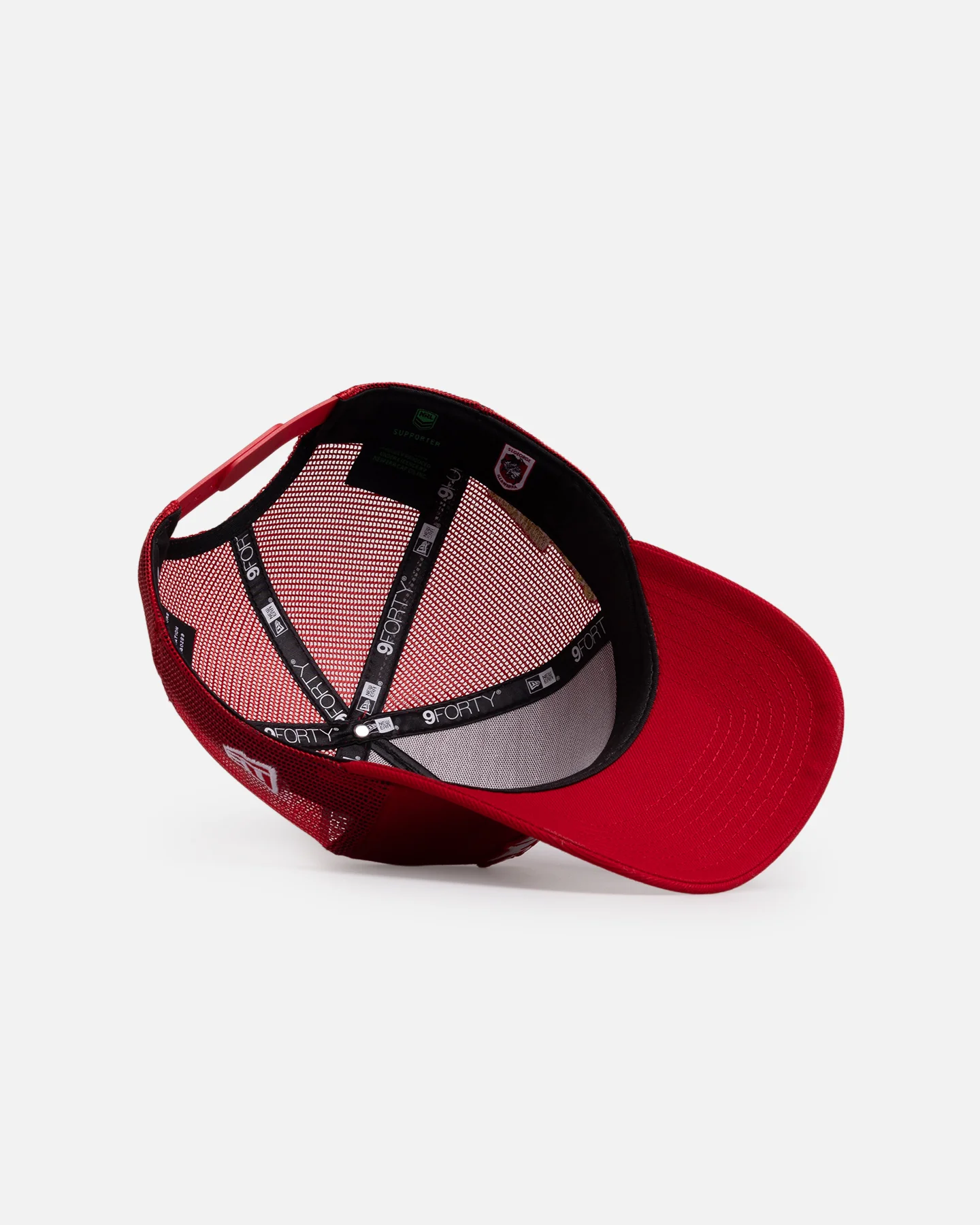 New Era St. George Illawarra Dragons 'NRL Vegas Round 2026' 9FORTY A-Frame Trucker Snapback Official Team Colour - Image 6