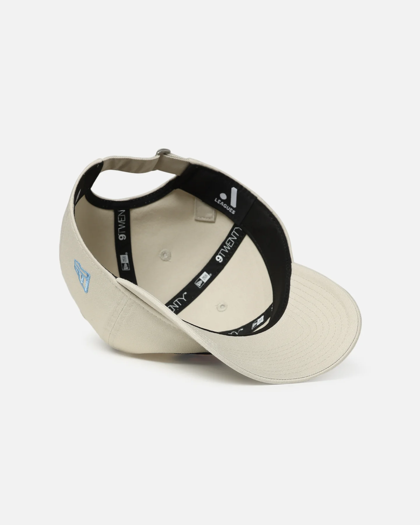 New Era Sydney FC 'A-League Season Kick Off' 9TWENTY Strapback Medium Beige - Image 6
