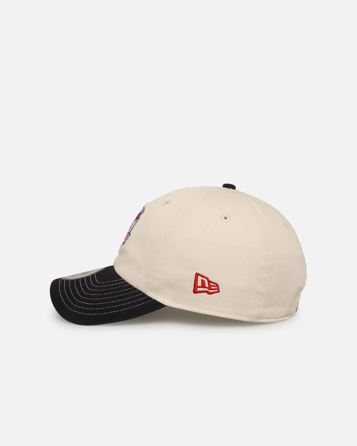 New Era Sydney Roosters 'NRL 2-Tone 2025 Collection' Casual Classic Strapback Chrome White - Image 4
