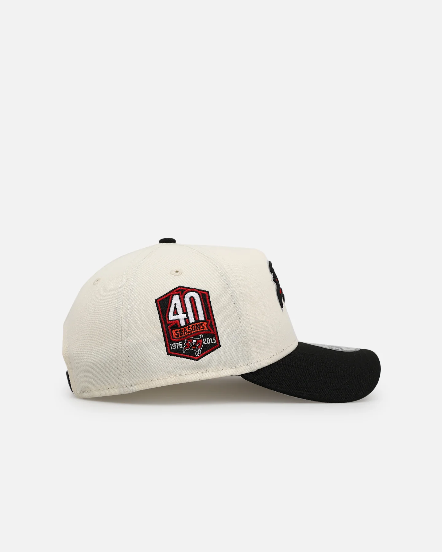 New Era Tampa Bay Buccaneers 'NFL Kickoff' 9FORTY A-Frame Snapback Chrome - Image 3
