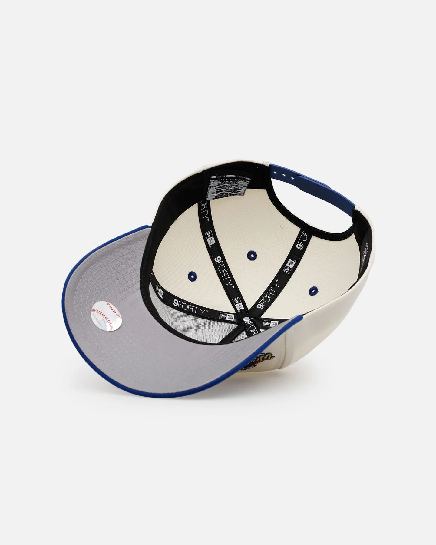 New Era Toronto Blue Jays 'World Series Logo' 9FORTY A-Frame Snapback Chrome - Image 6