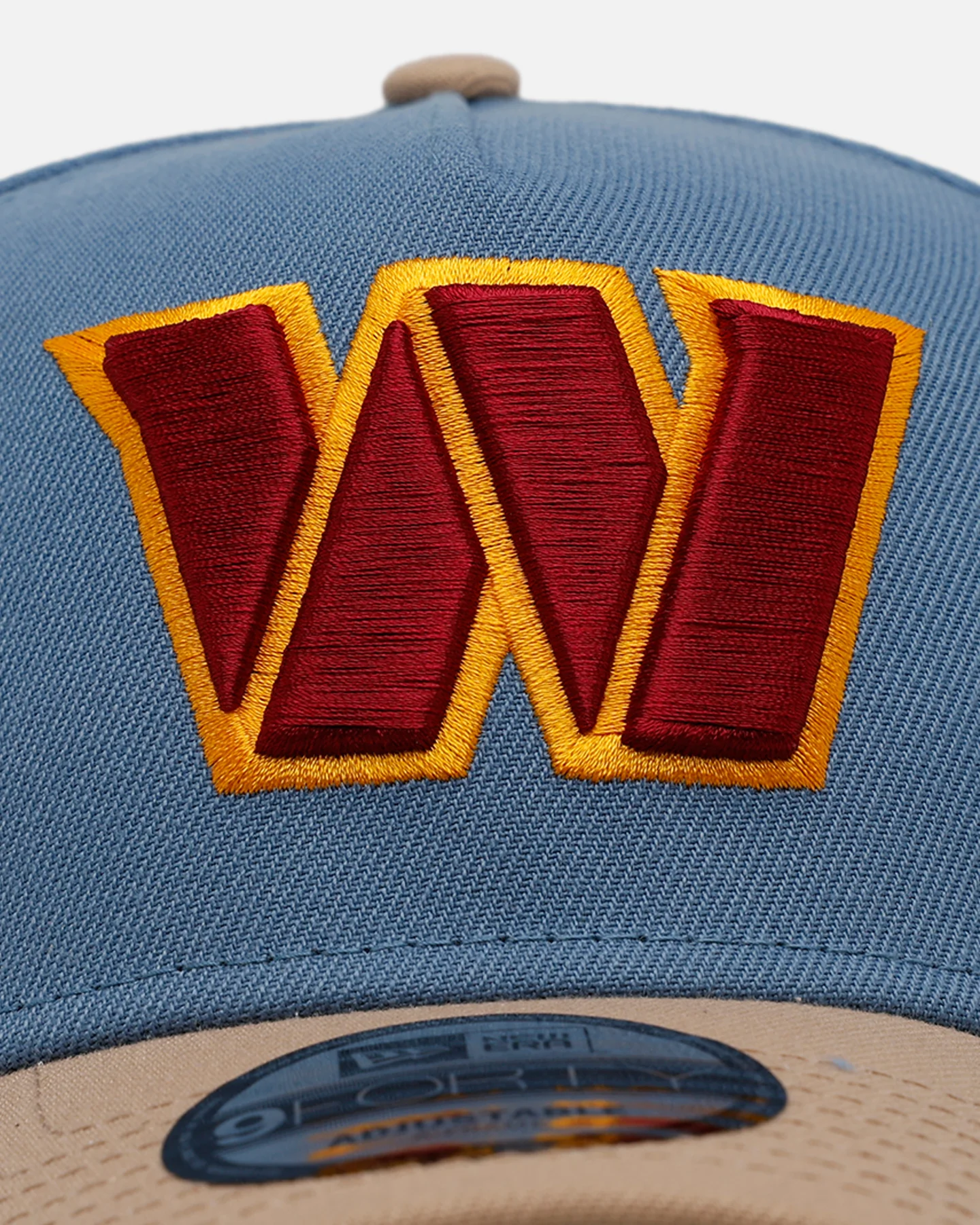 New Era Washington Commanders 'Easy Breezy' 9FORTY A-Frame Snapback Blue/Tan - Image 5