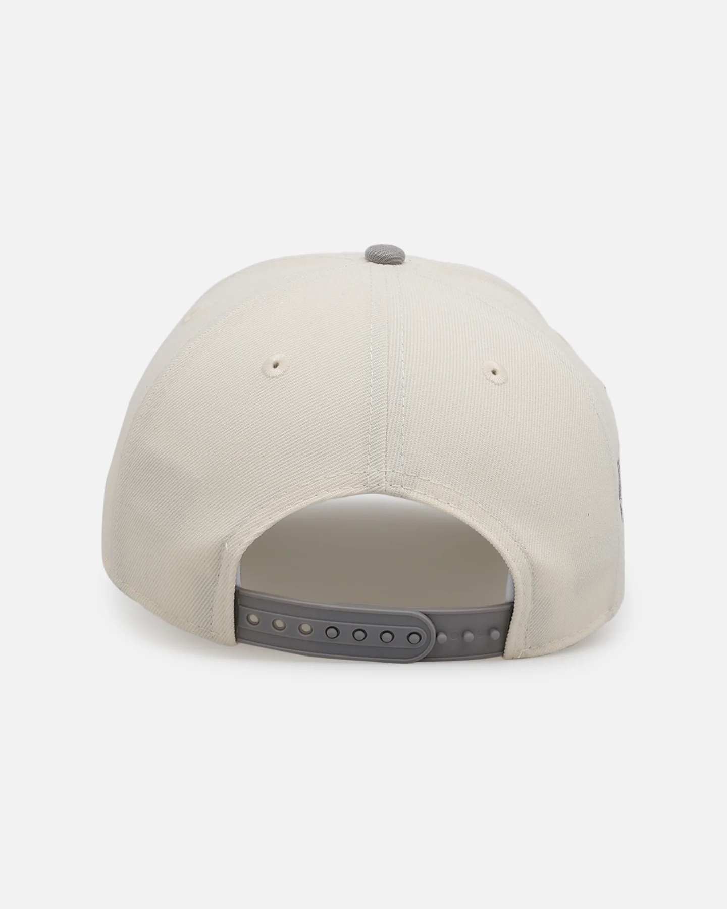 New Era Washington Nationals 'Too Clean' 9FORTY A-Frame Snapback Chrome - Image 2