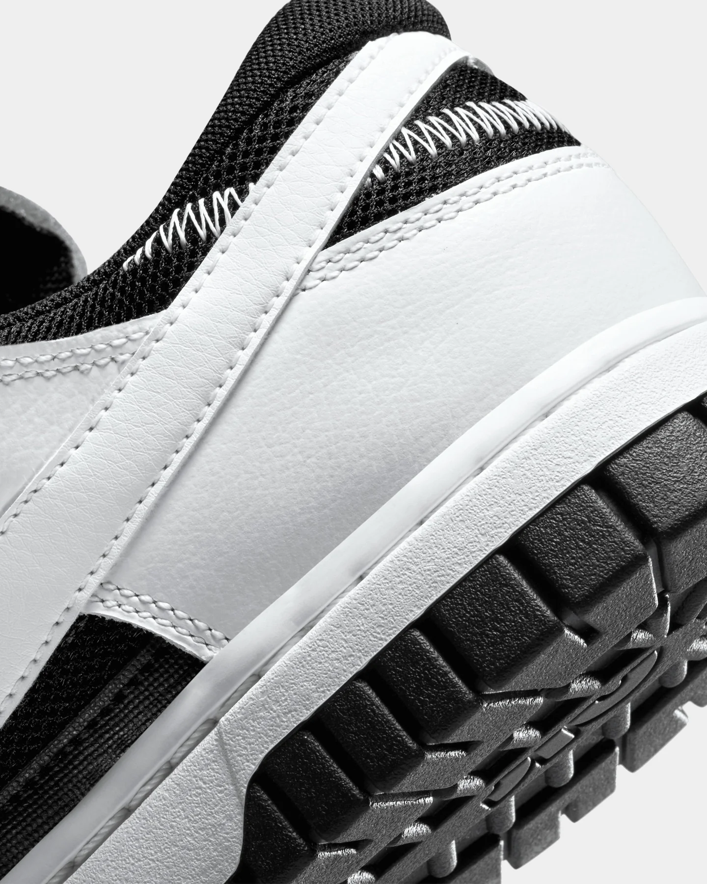 Nike Air Dunk Jumbo "Reverse Panda" Black/White - Image 8