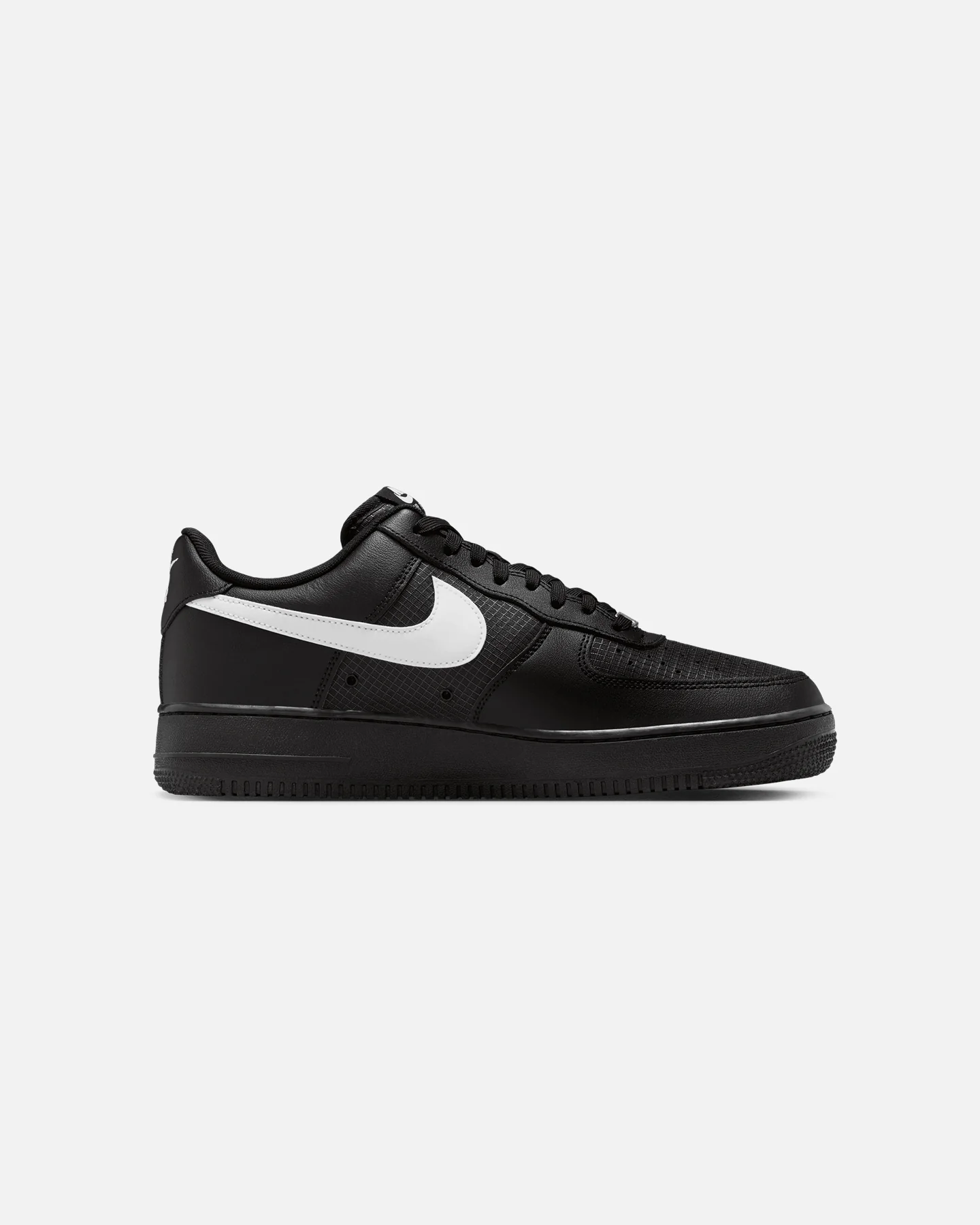 Nike Air Force 1 '07 LV8 Black/White - Image 4