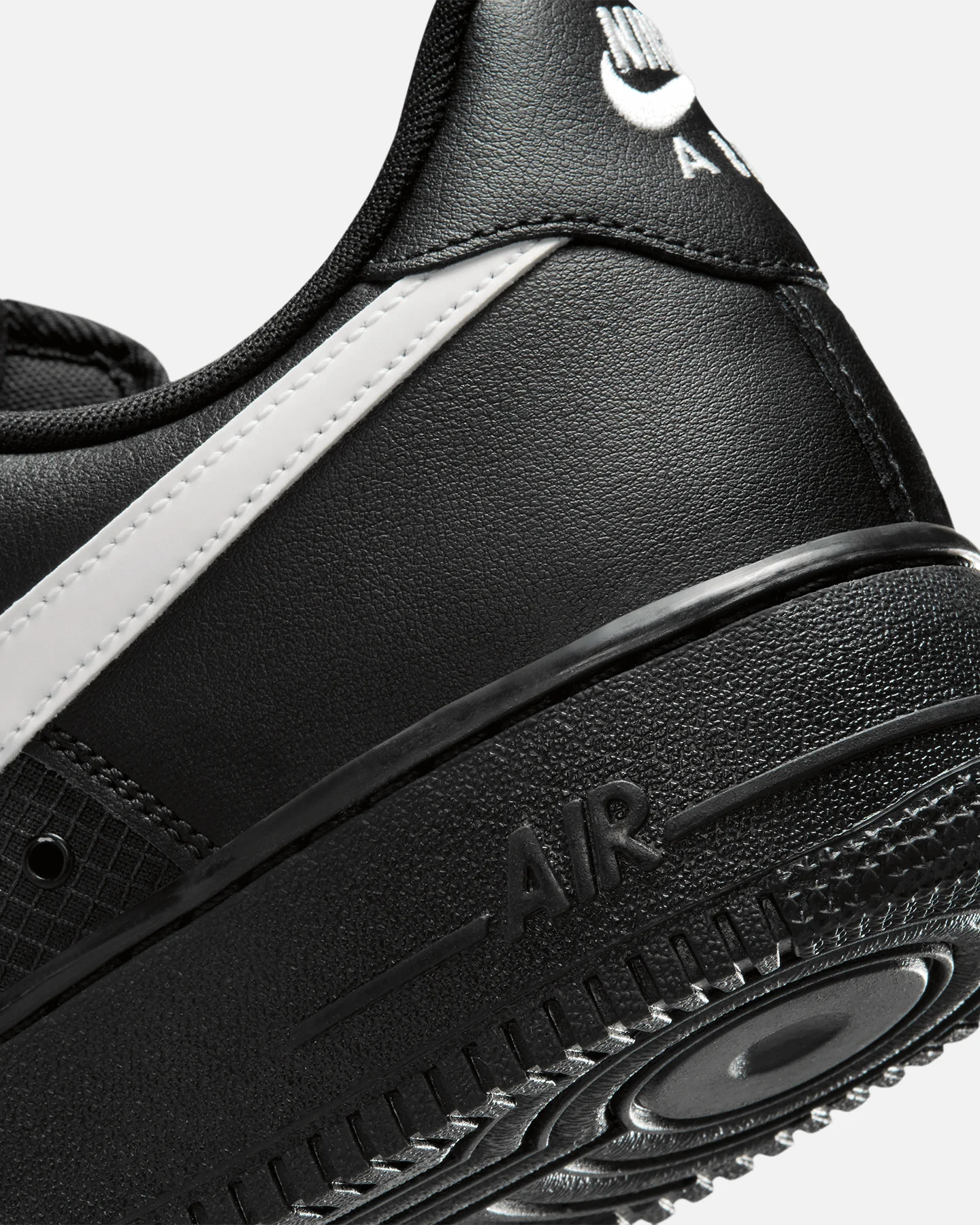 Nike Air Force 1 '07 LV8 Black/White - Image 8