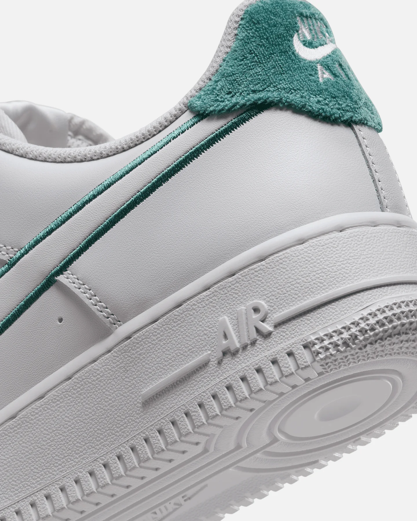 Nike Air Force 1 '07 LV8 Summit White/Bicoastal - Image 8