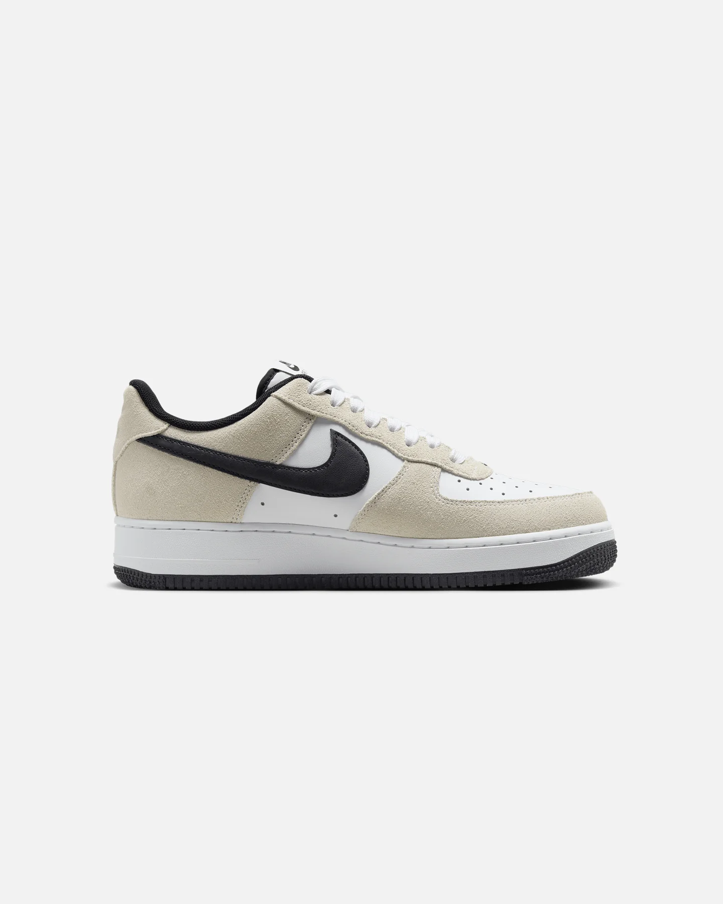 Nike Air Force 1 '07 LV8 White/White-Black - Image 4