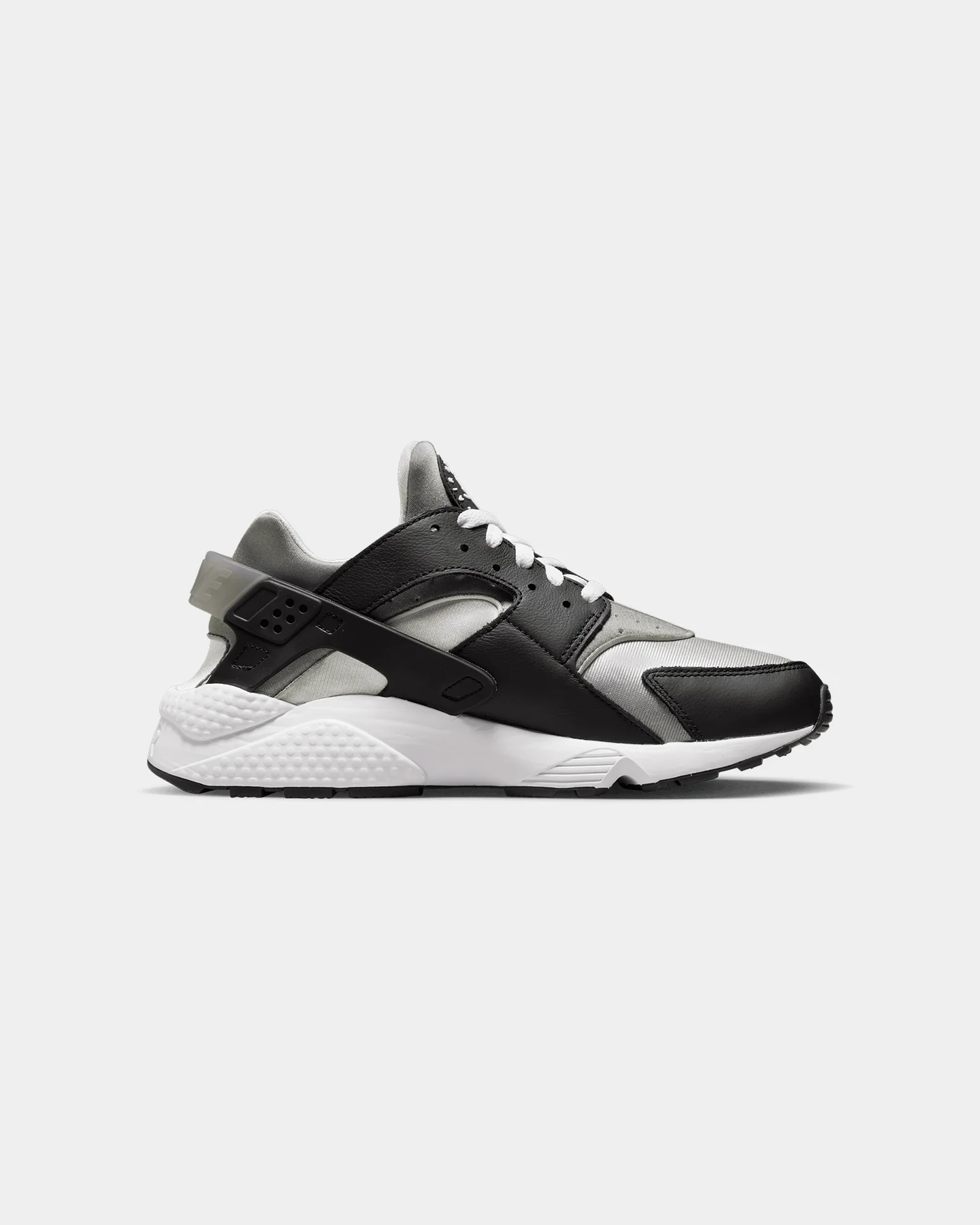 Nike Air Huarache Black/White-Neutral - Image 4