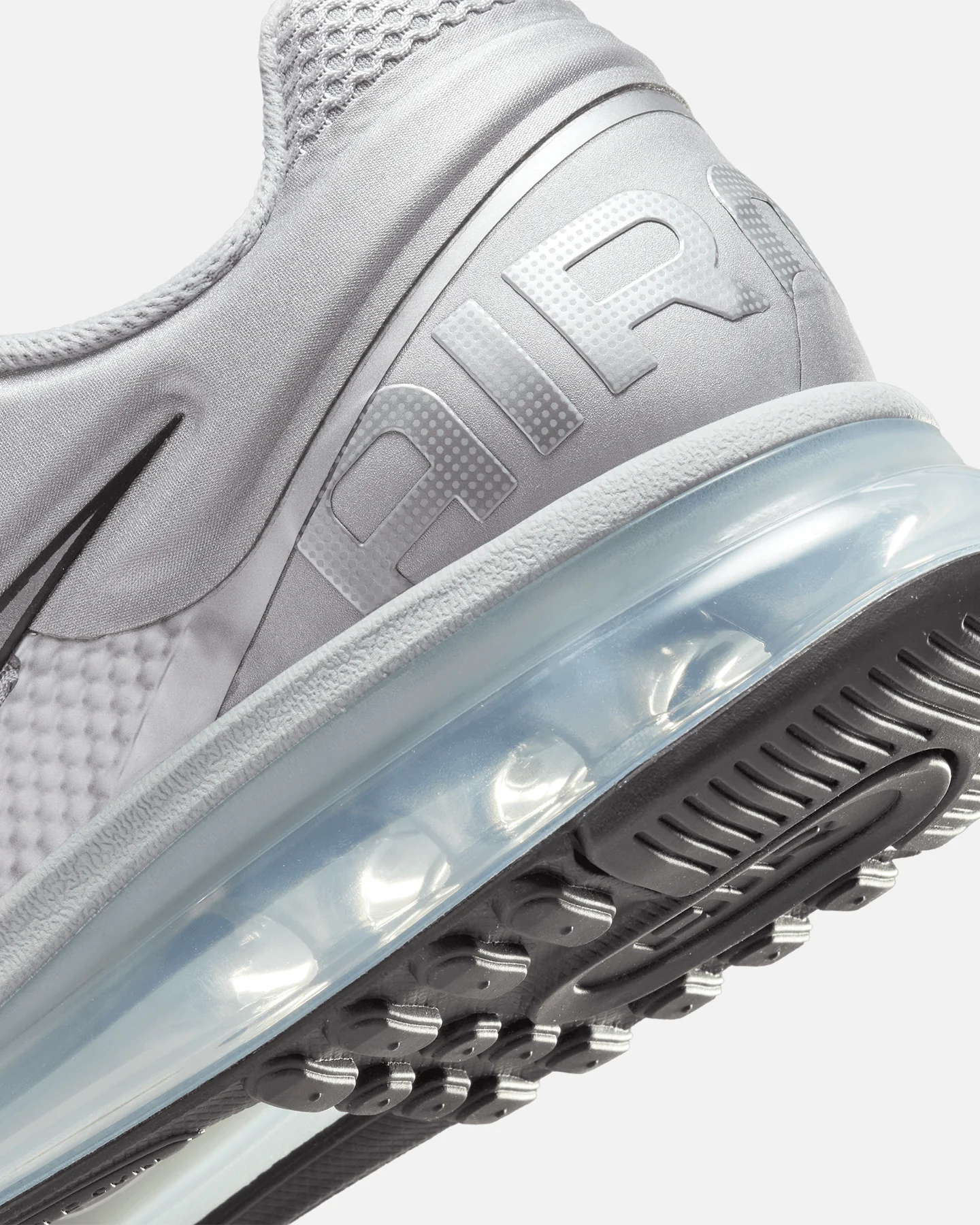 Nike Air Max 2013 Metallic Silver - Image 8