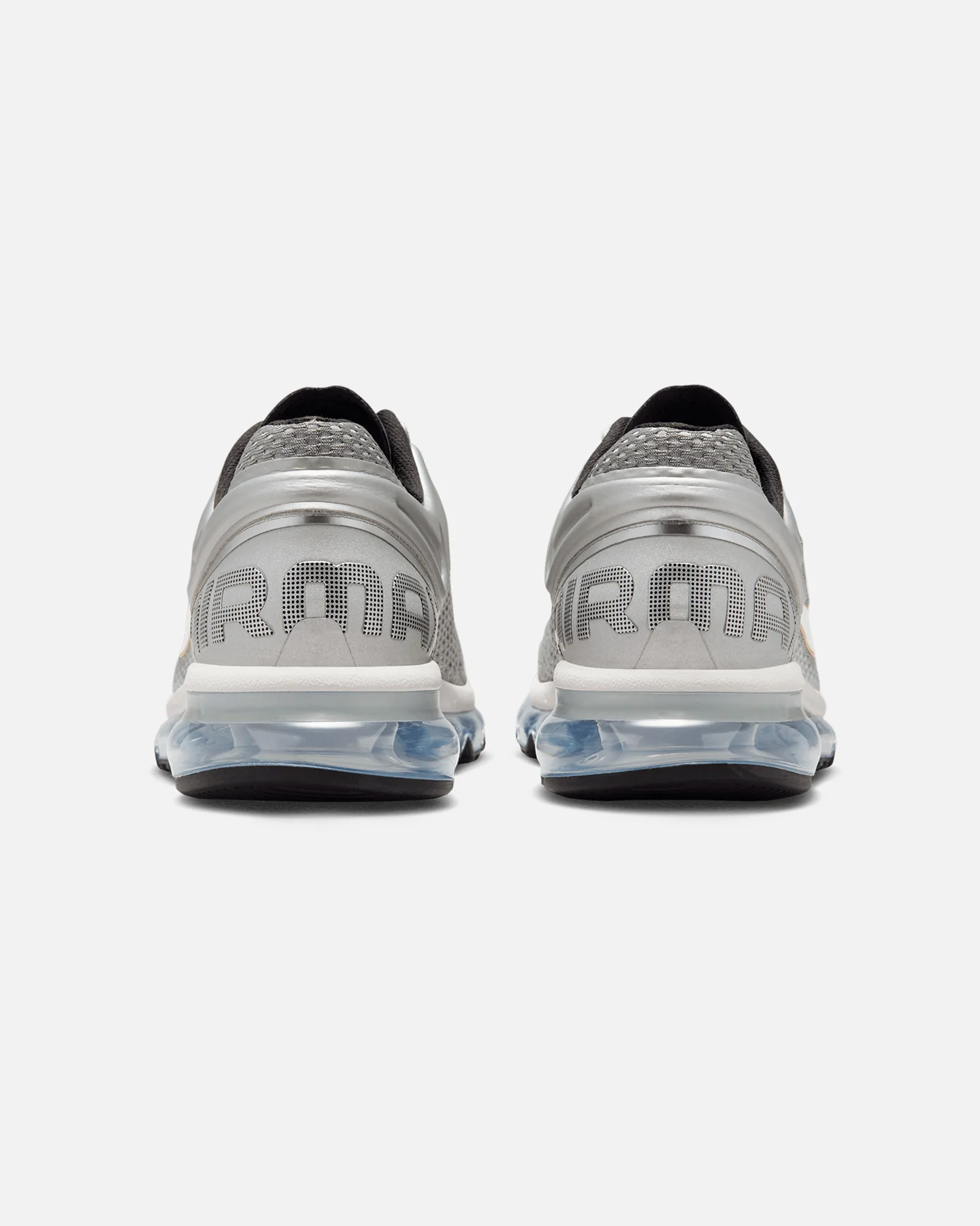 Nike Air Max 2013 Metallic Silver - Image 3