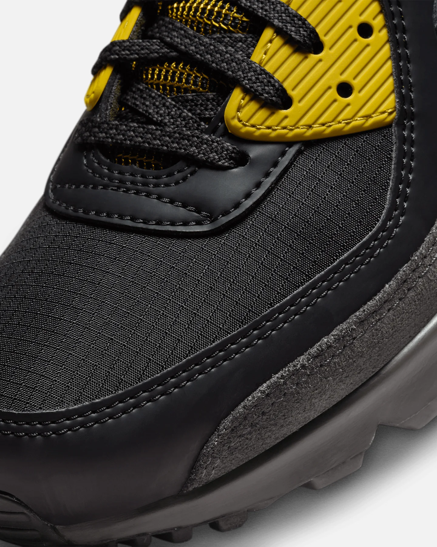 Nike Air Max 90 EWT Black/Medium Ash - Image 6
