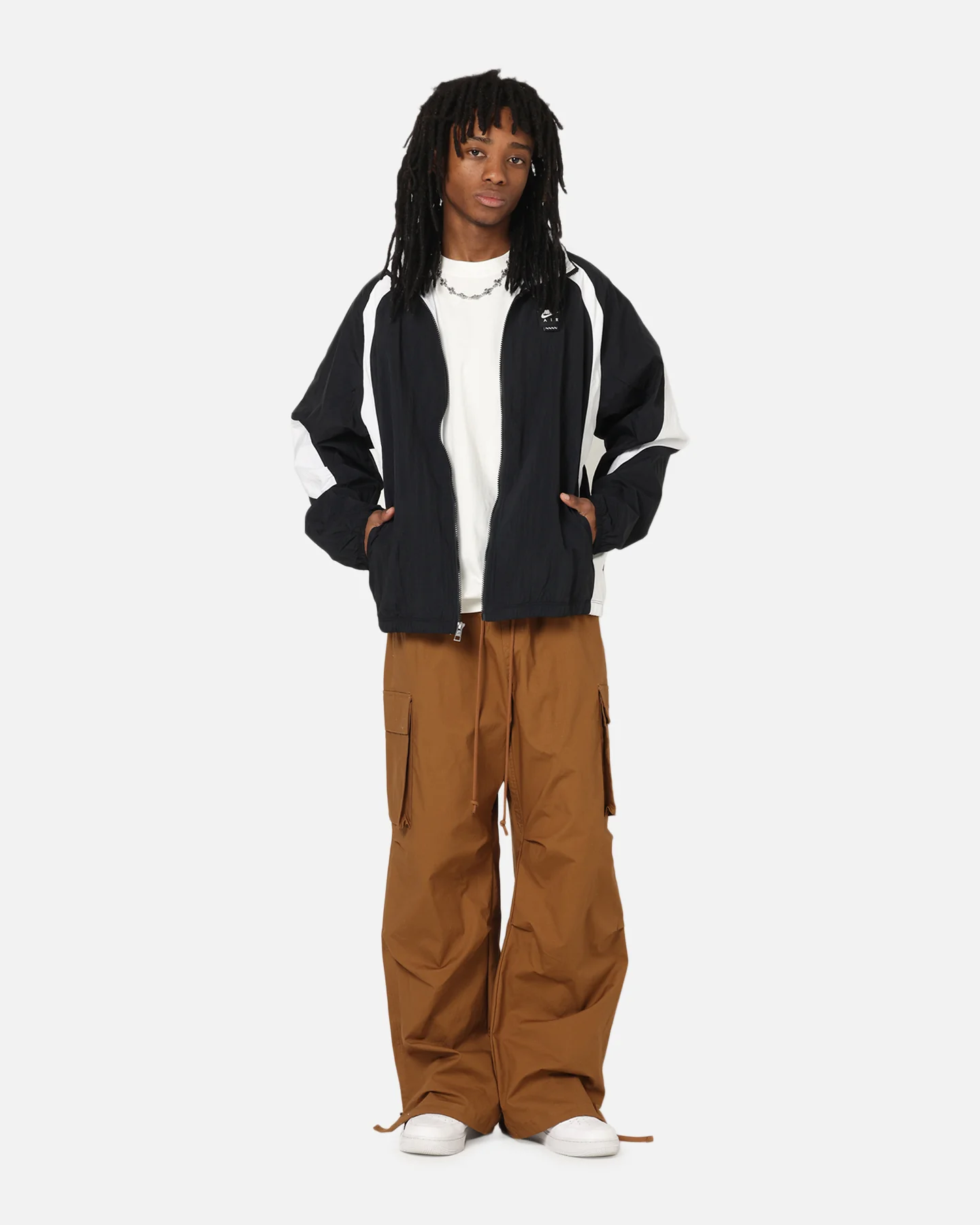 Nike Air Woven Track Jacket Black/White/Black - Image 4