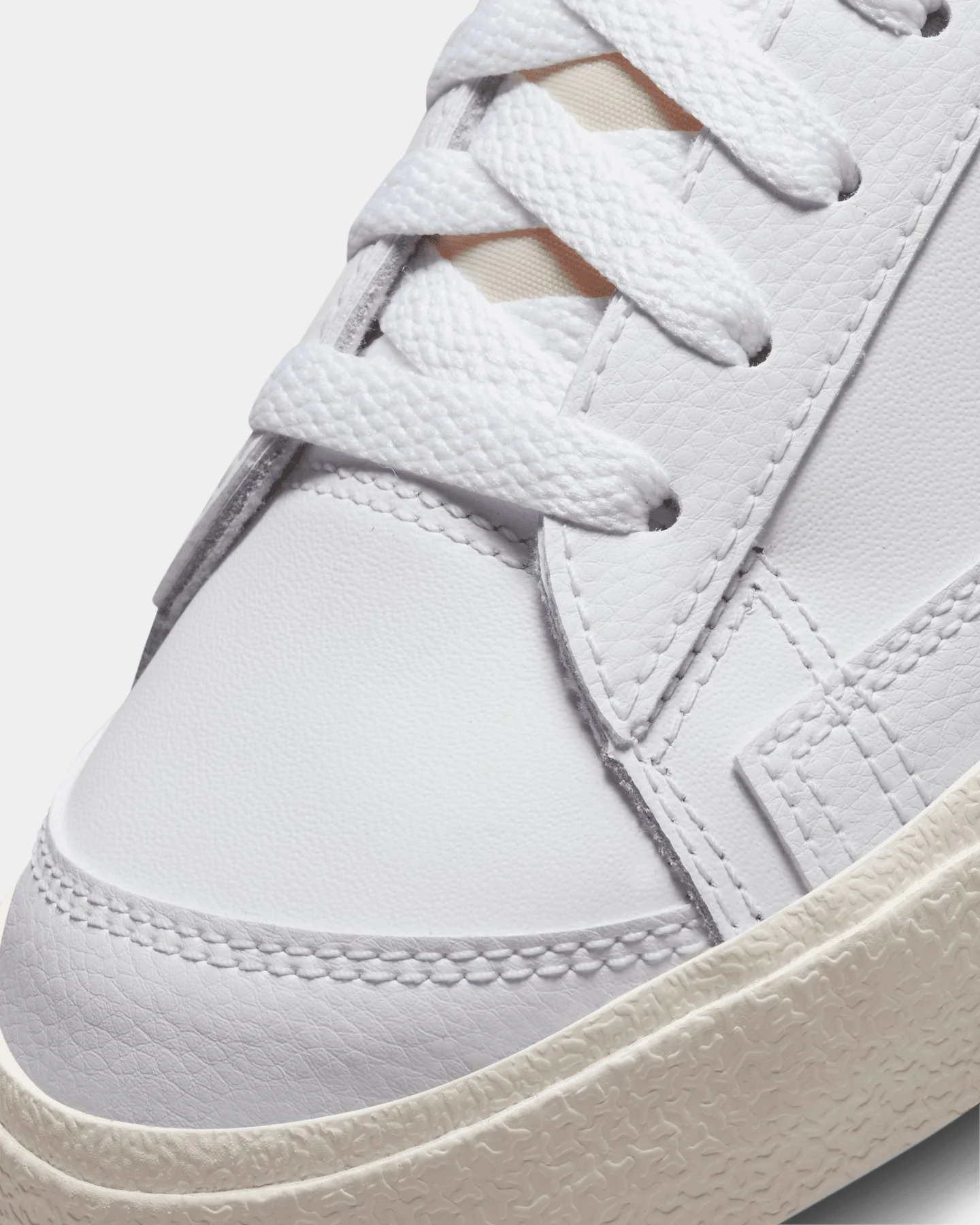 Nike Blazer Low '77 Premium "Tartan" White/Stadium Green - Image 6