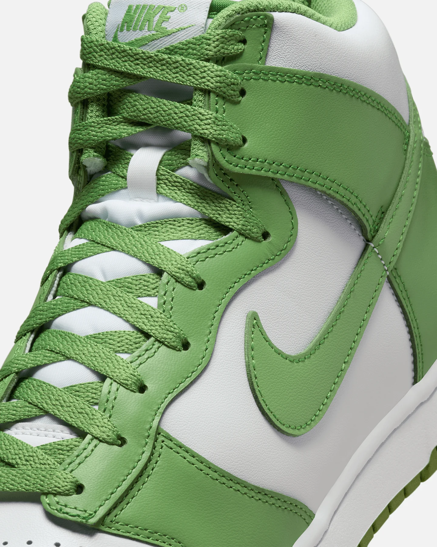 Nike Dunk High Retro "Chlorophyll" White/Chlorophyll - Image 6