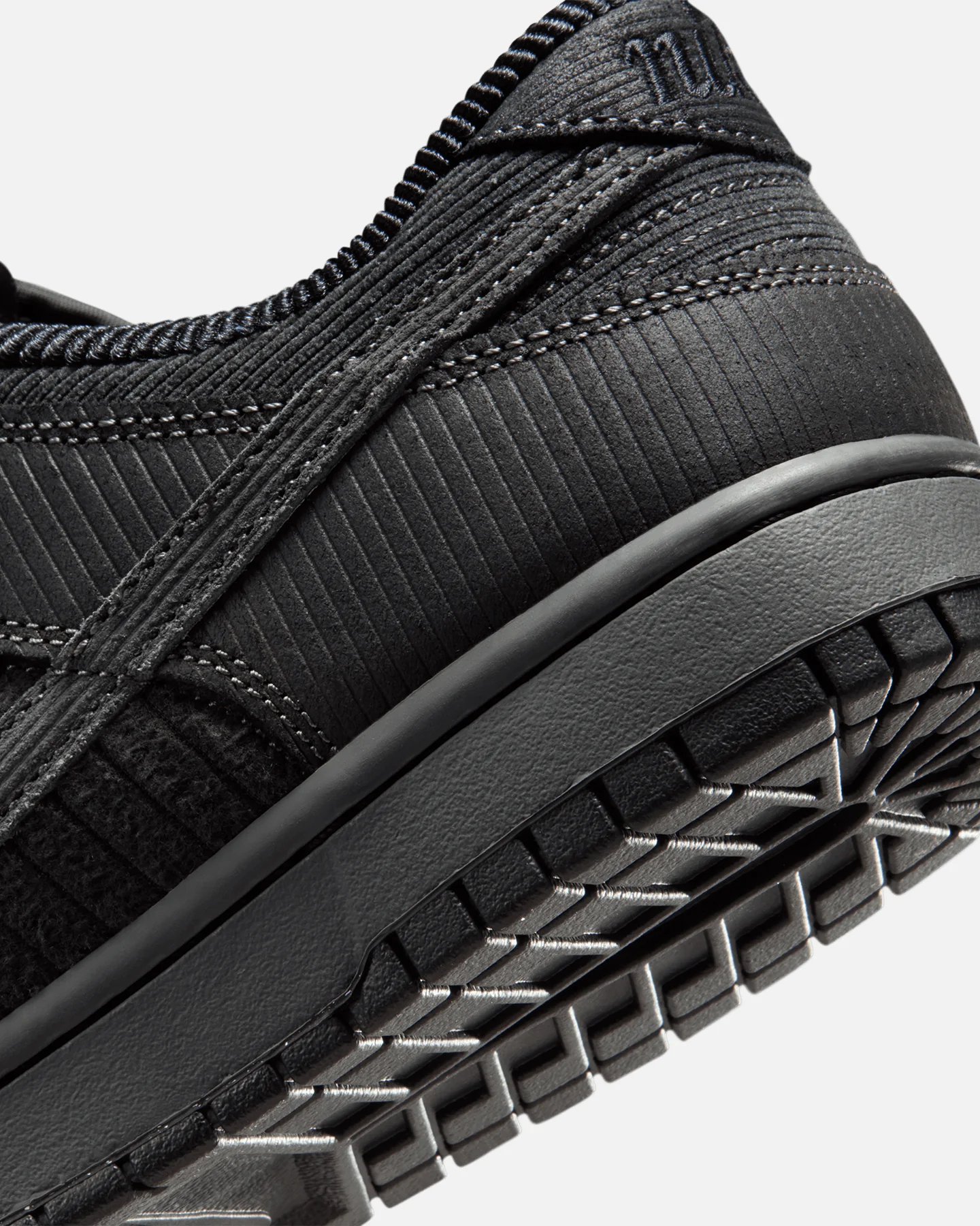 Nike Dunk Low Retro Premium "Corduroy Pack" Anthracite - Image 8