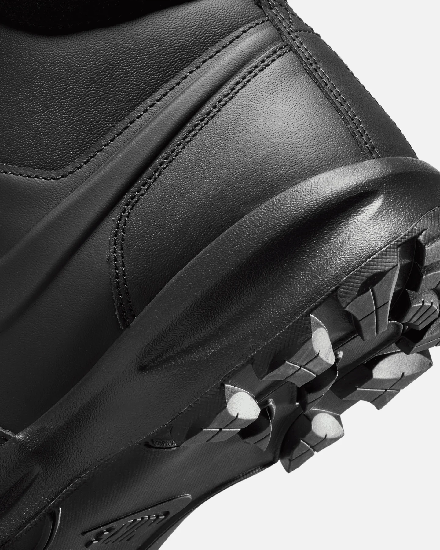 Nike Manoa Leather Boot Black/Black - Image 8