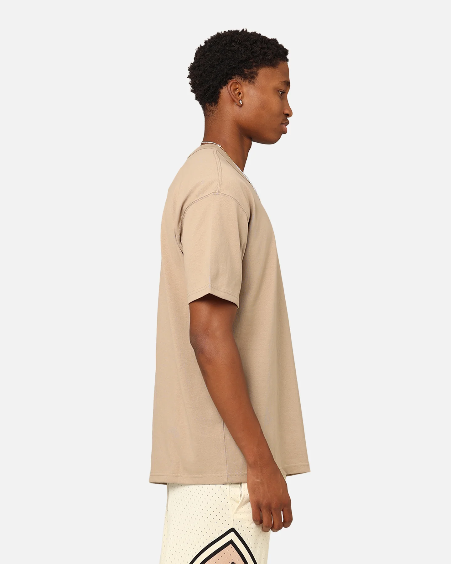 Nike Sportswear Premium Essentials Sustainable T-Shirt Khaki - Image 5