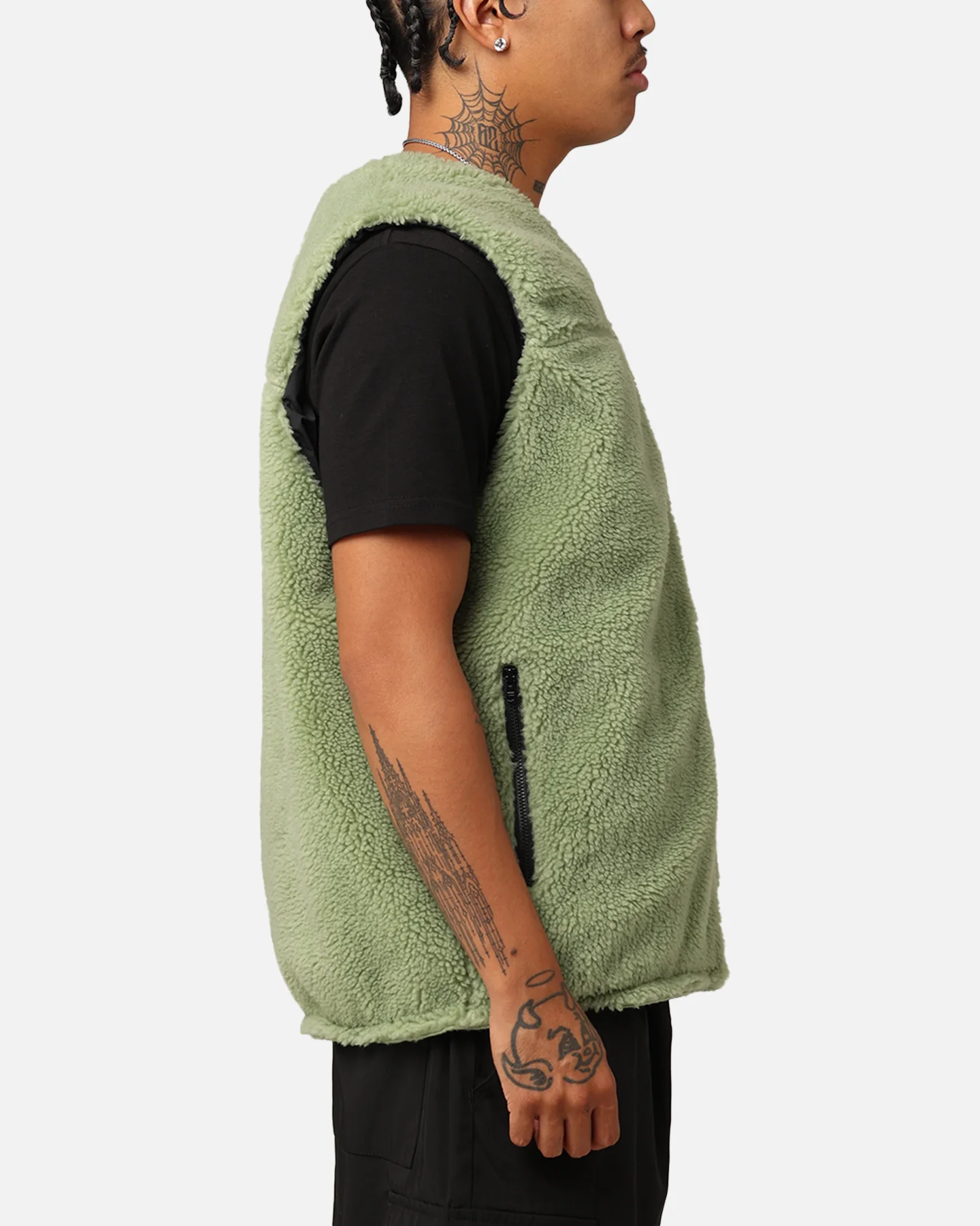 Nike Sportswear Sherpa Reversible Vest Oil Green/Black - Image 4