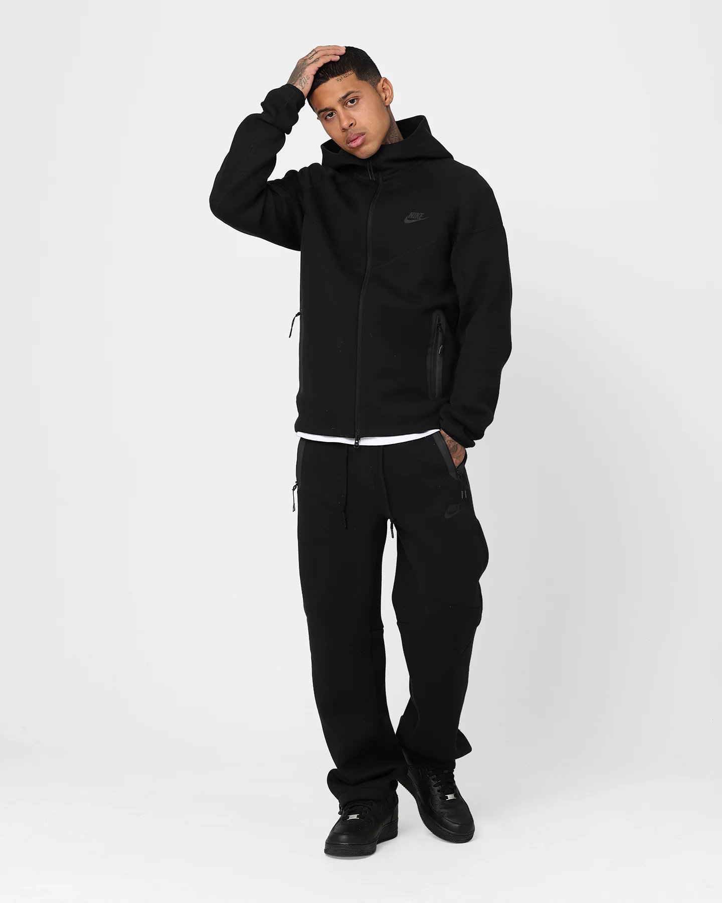 Nike Sportswear Tech Fleece Windrunner Jacket Black/Black - Image 2