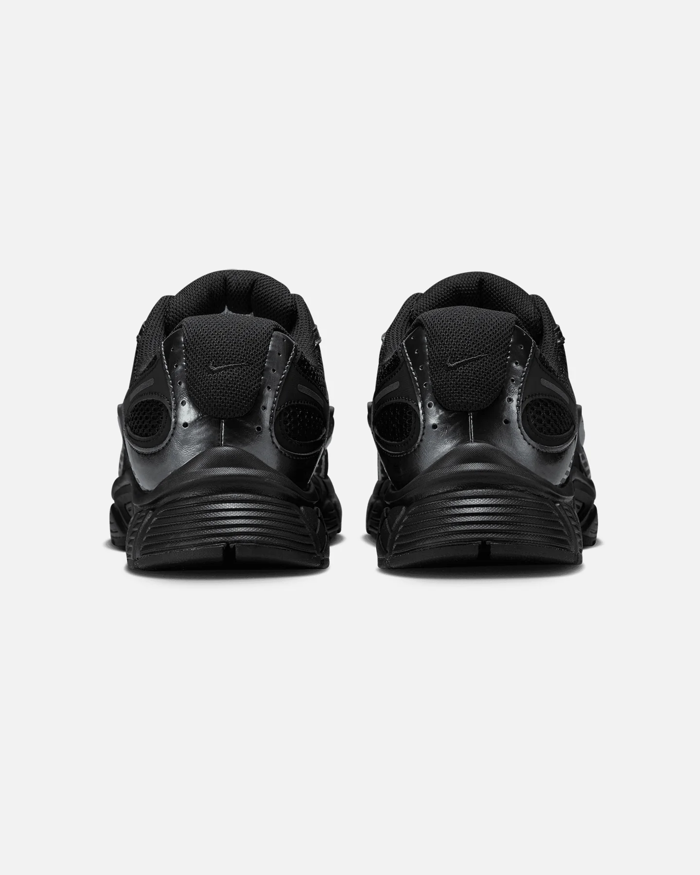Nike V5 RNR Black/Black - Image 3