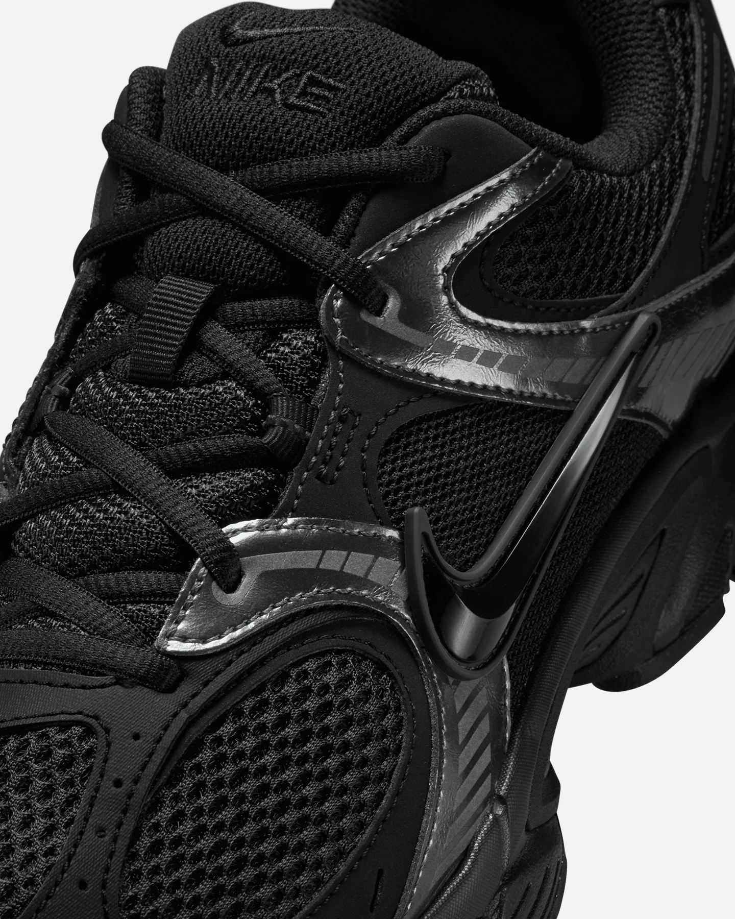 Nike V5 RNR Black/Black - Image 6