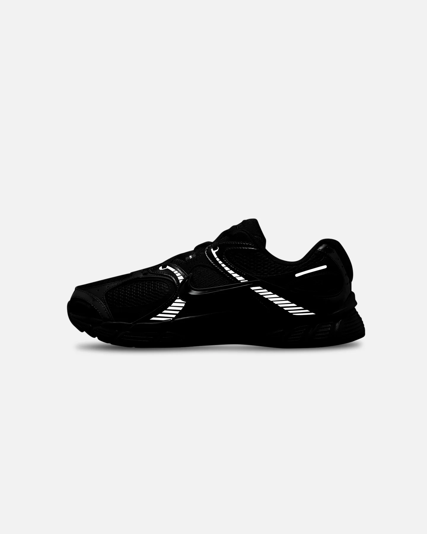 Nike V5 RNR Black/Black - Image 9