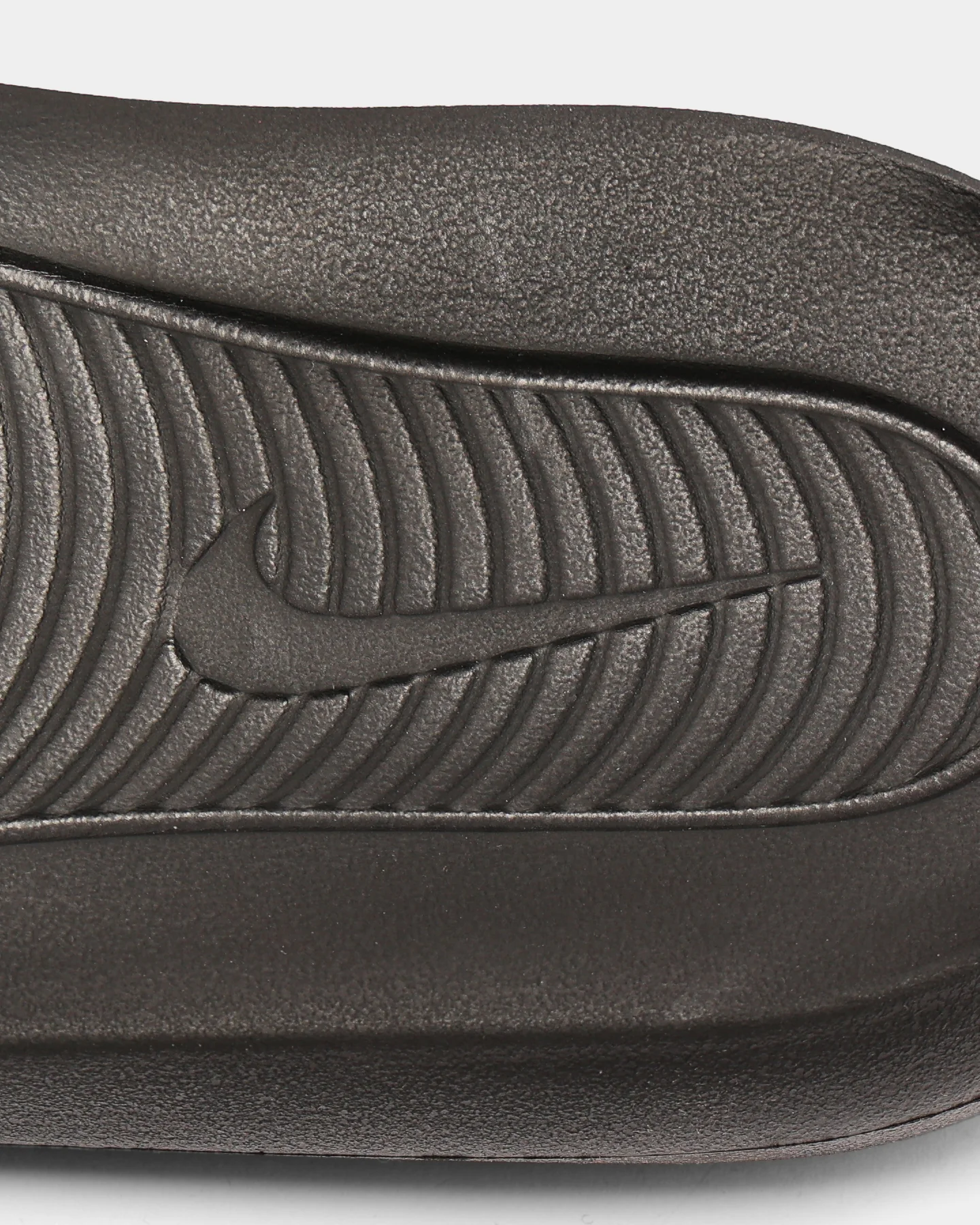 Nike Victori One Slide Black/Black/White - Image 5