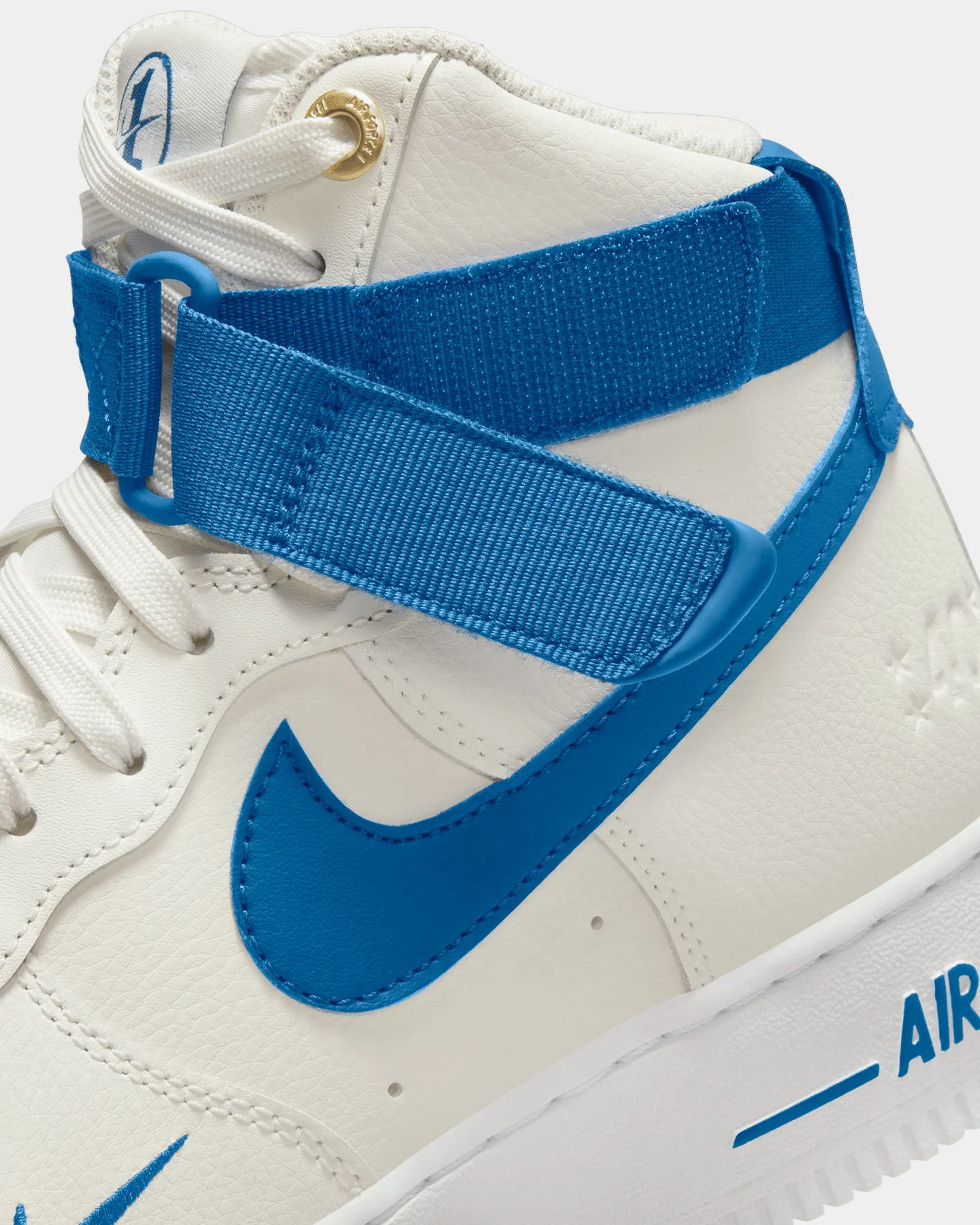 Nike Women's Air Force 1 High SE Sail/Blue Jay - Image 9