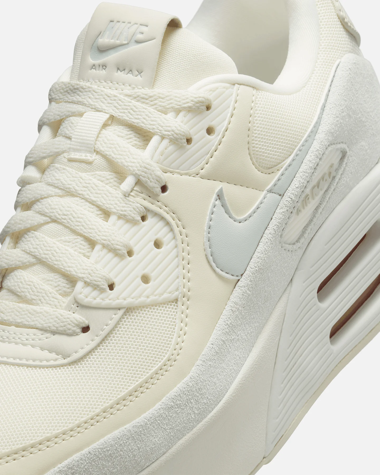 Nike Women's Air Max 90 LV8 SE Pale Ivory - Image 6
