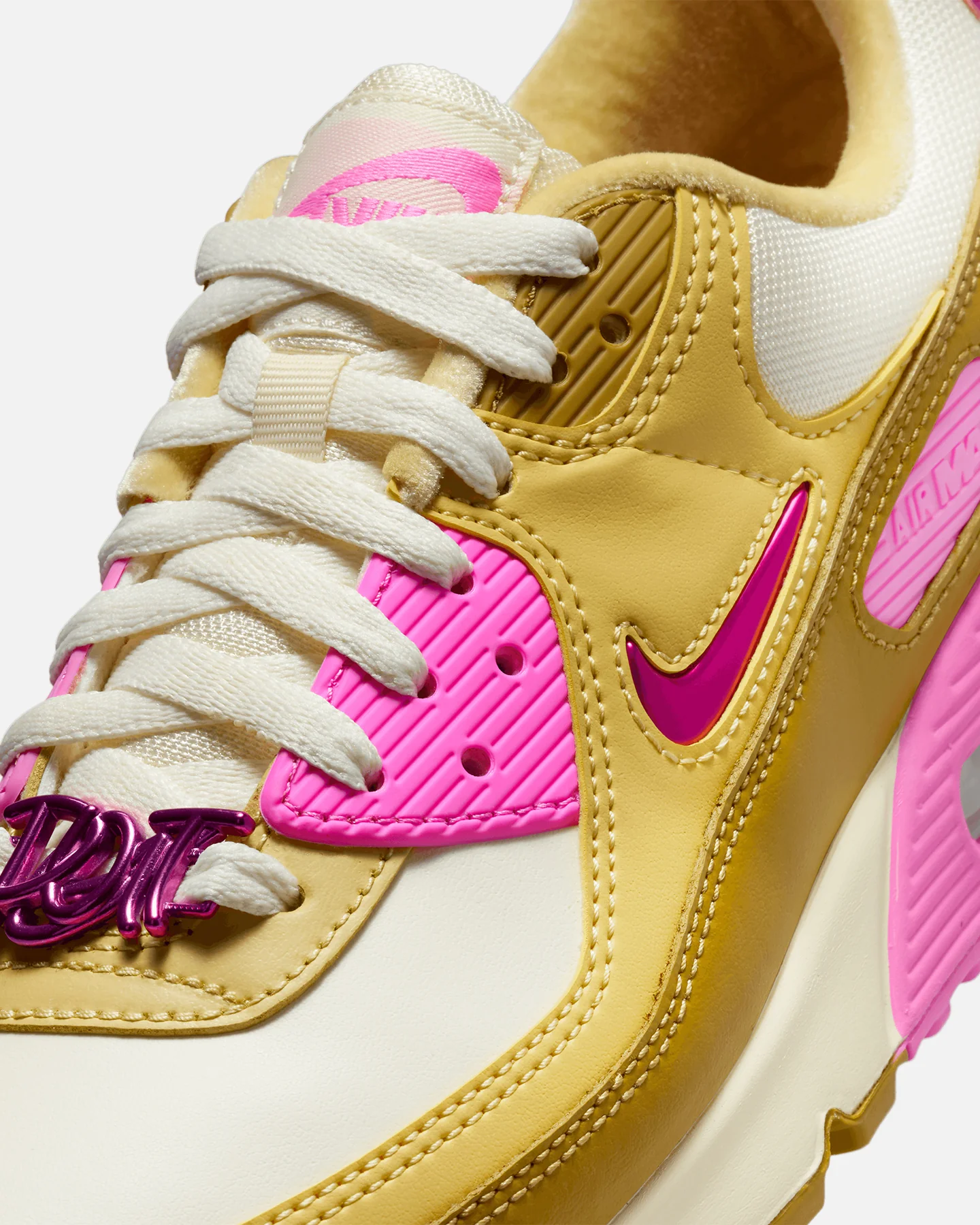 Nike Women's Air Max 90 SE Coconut Milk/Playful Pink - Image 5