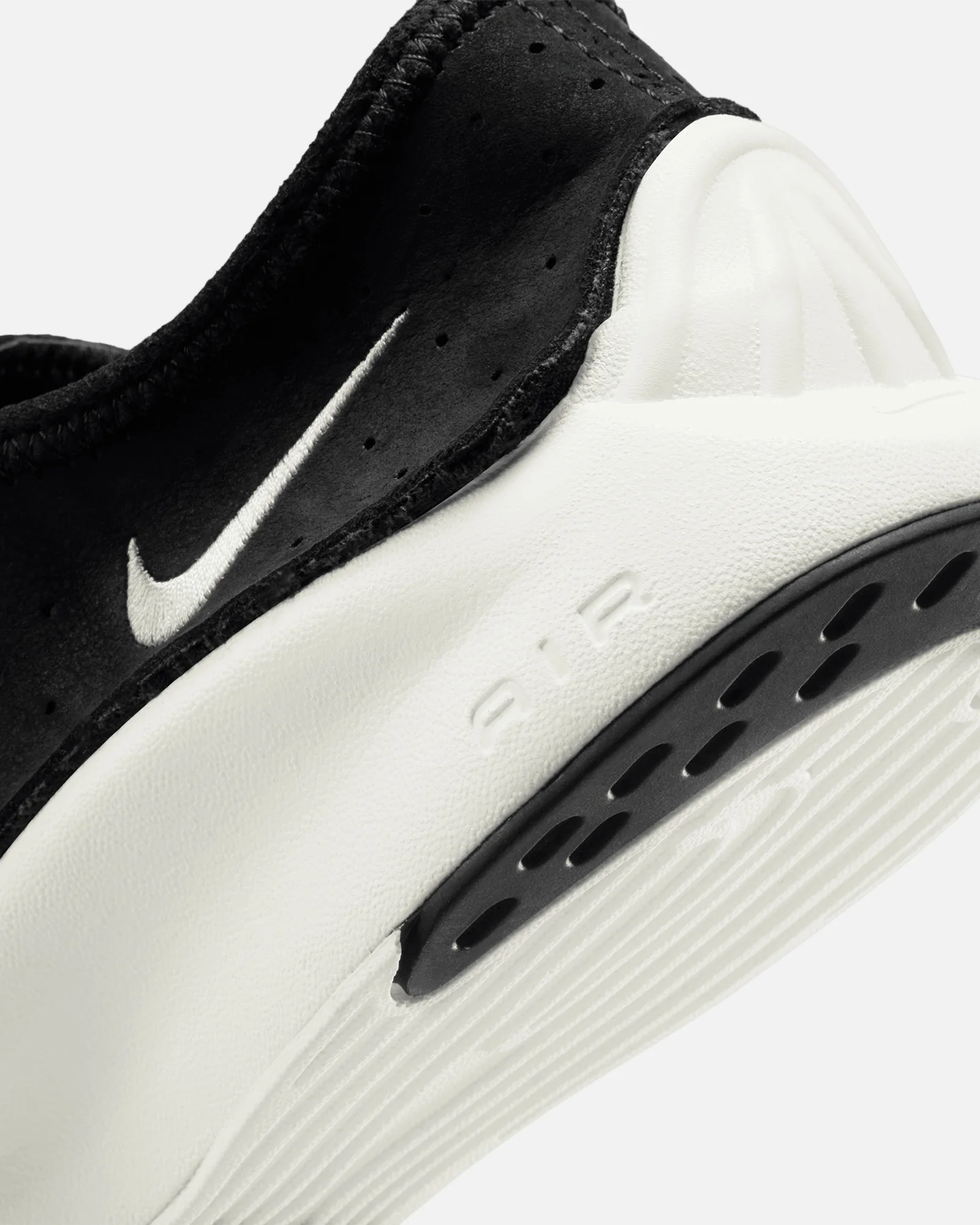 Nike Women's Air Superfly Black/Sail - Image 8