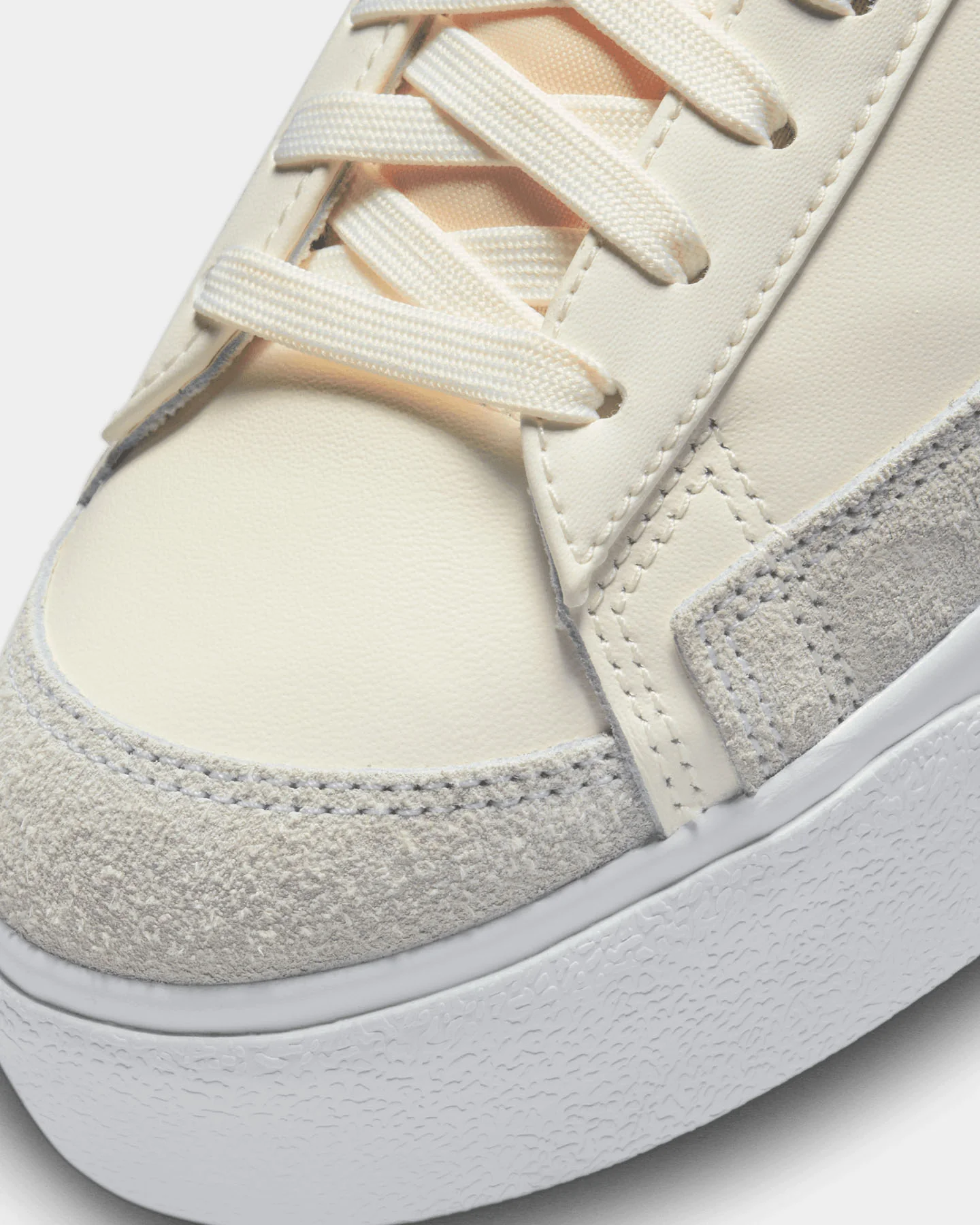 Nike Women's Blazer Low Platform Sail/White-White - Image 6