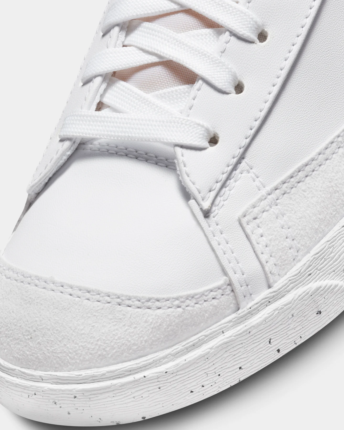 Nike Women's Blazer Mid '77 NN White/Black - Image 6