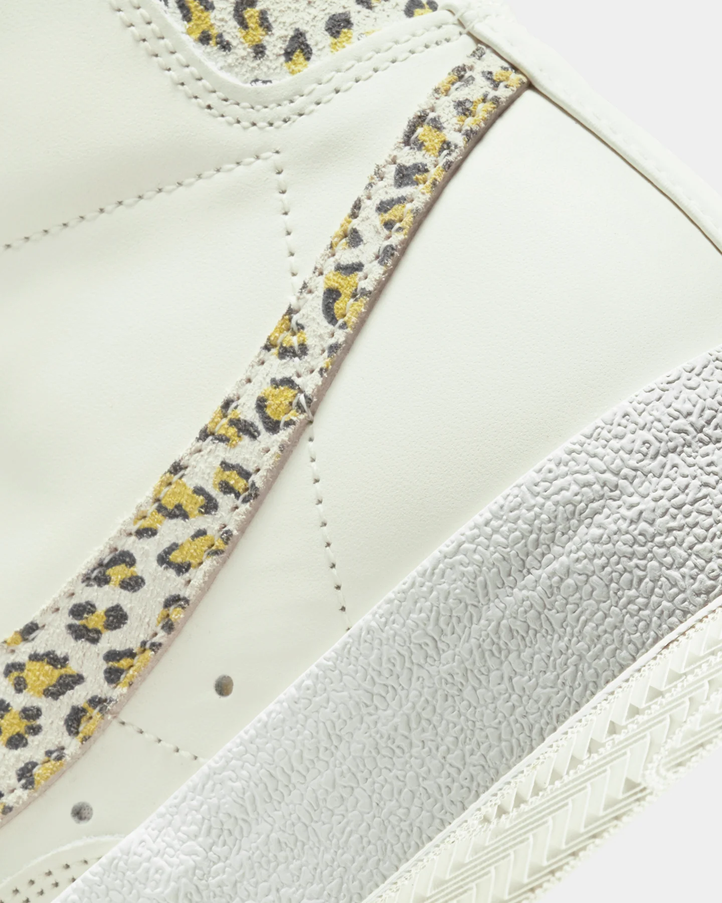 Nike Women's Blazer Mid '77 SE Sail/Leopard - Image 8
