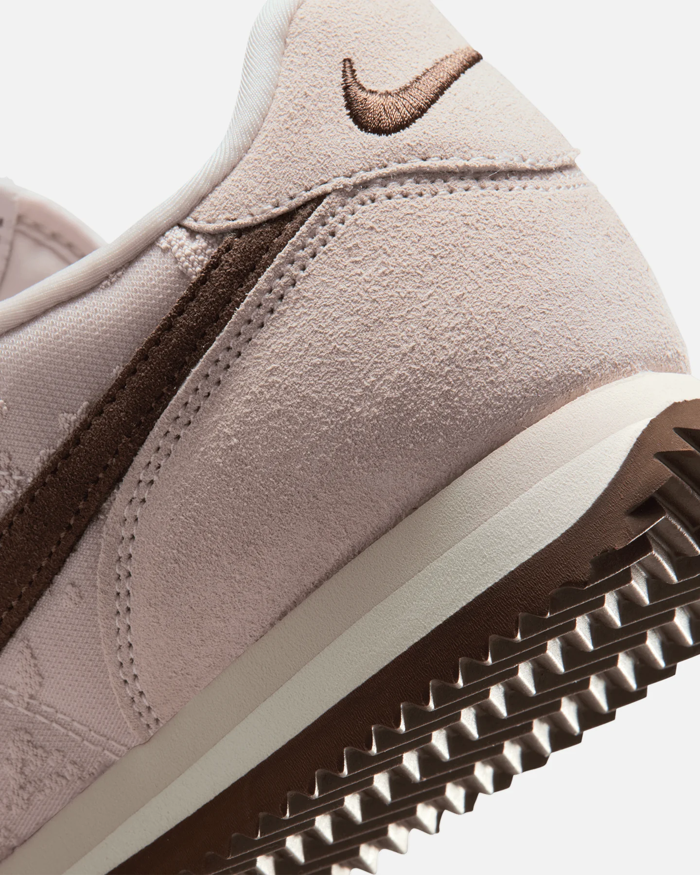 Nike Women's Cortez Textile Silt Red - Image 8