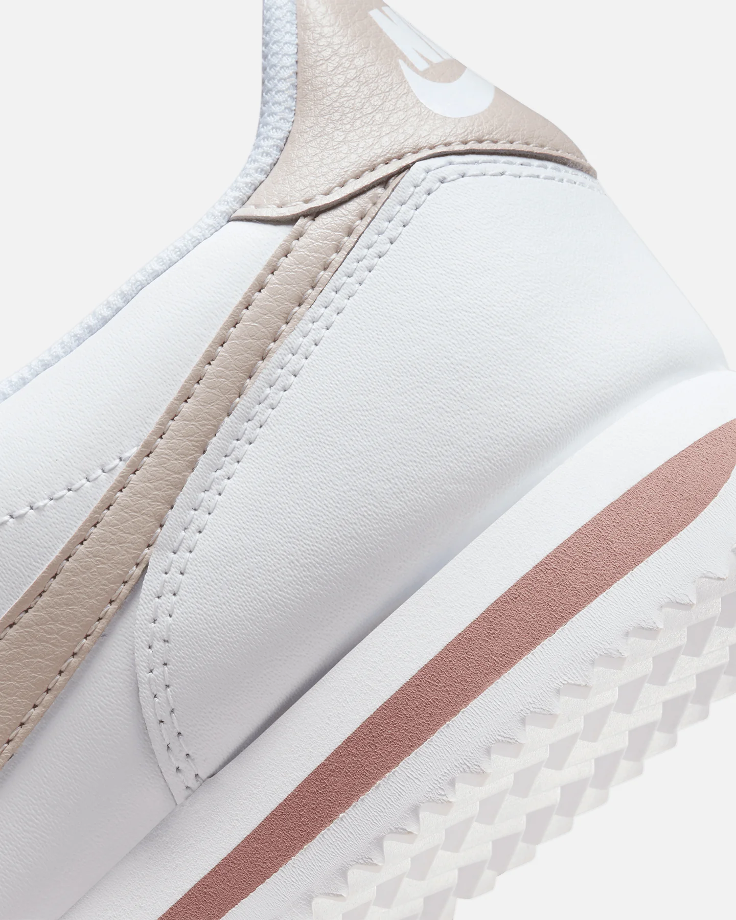 Nike Women's Cortez White/Platinum - Image 8