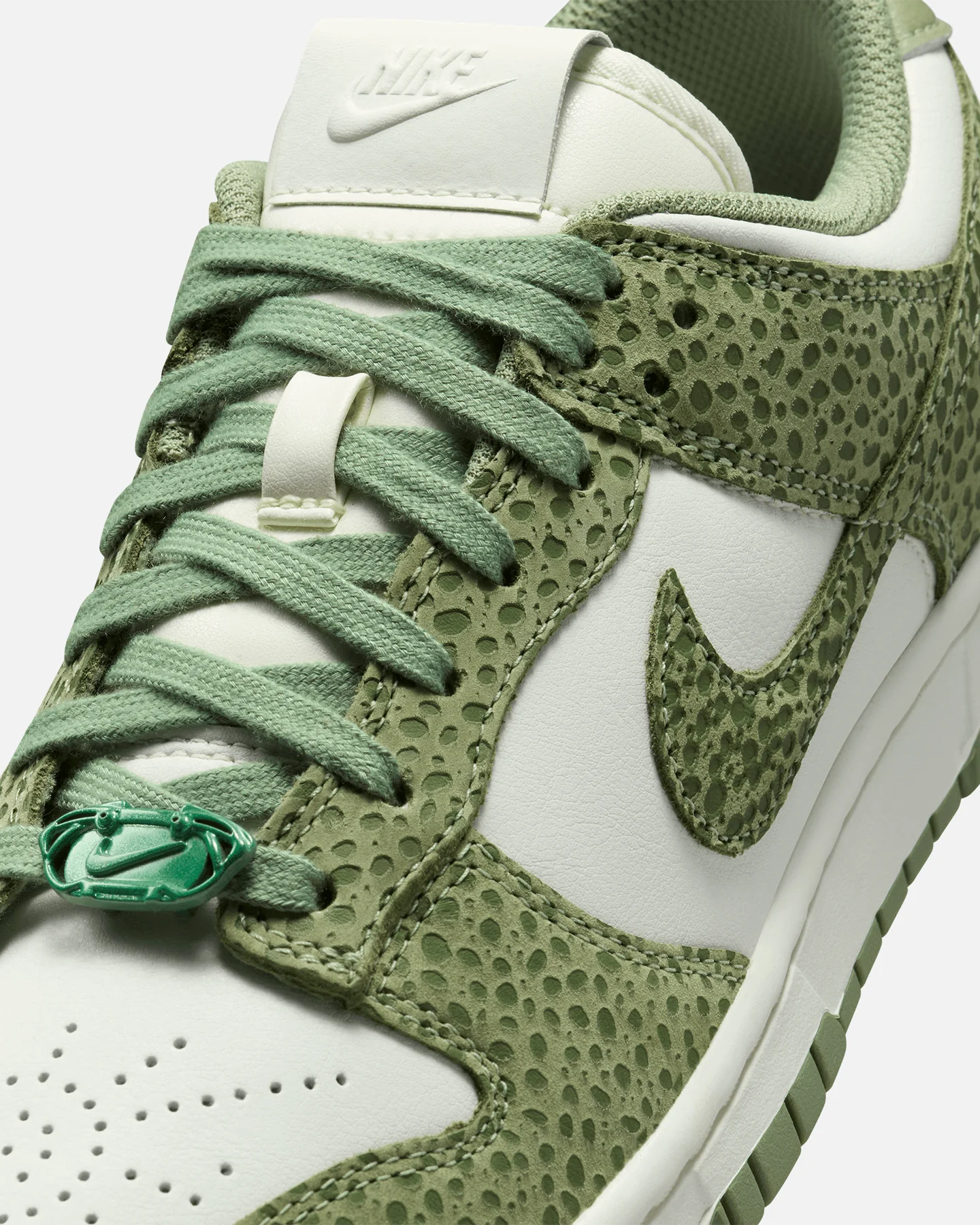 Nike Women's Dunk Low Premium Oil Green - Image 6