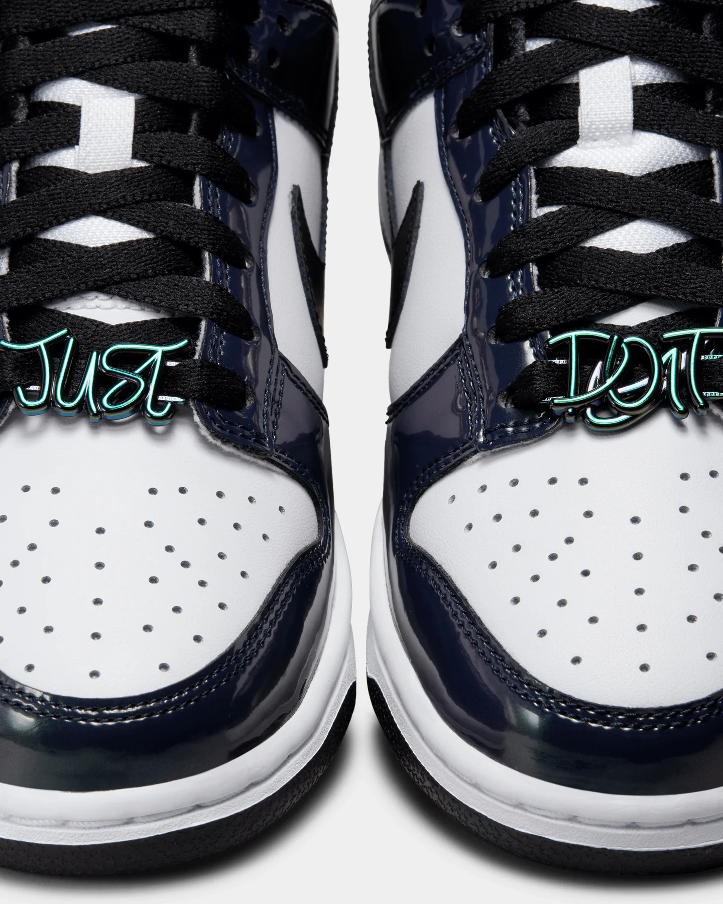 Nike Women's Dunk Low SE 2 Black/Black - Image 9