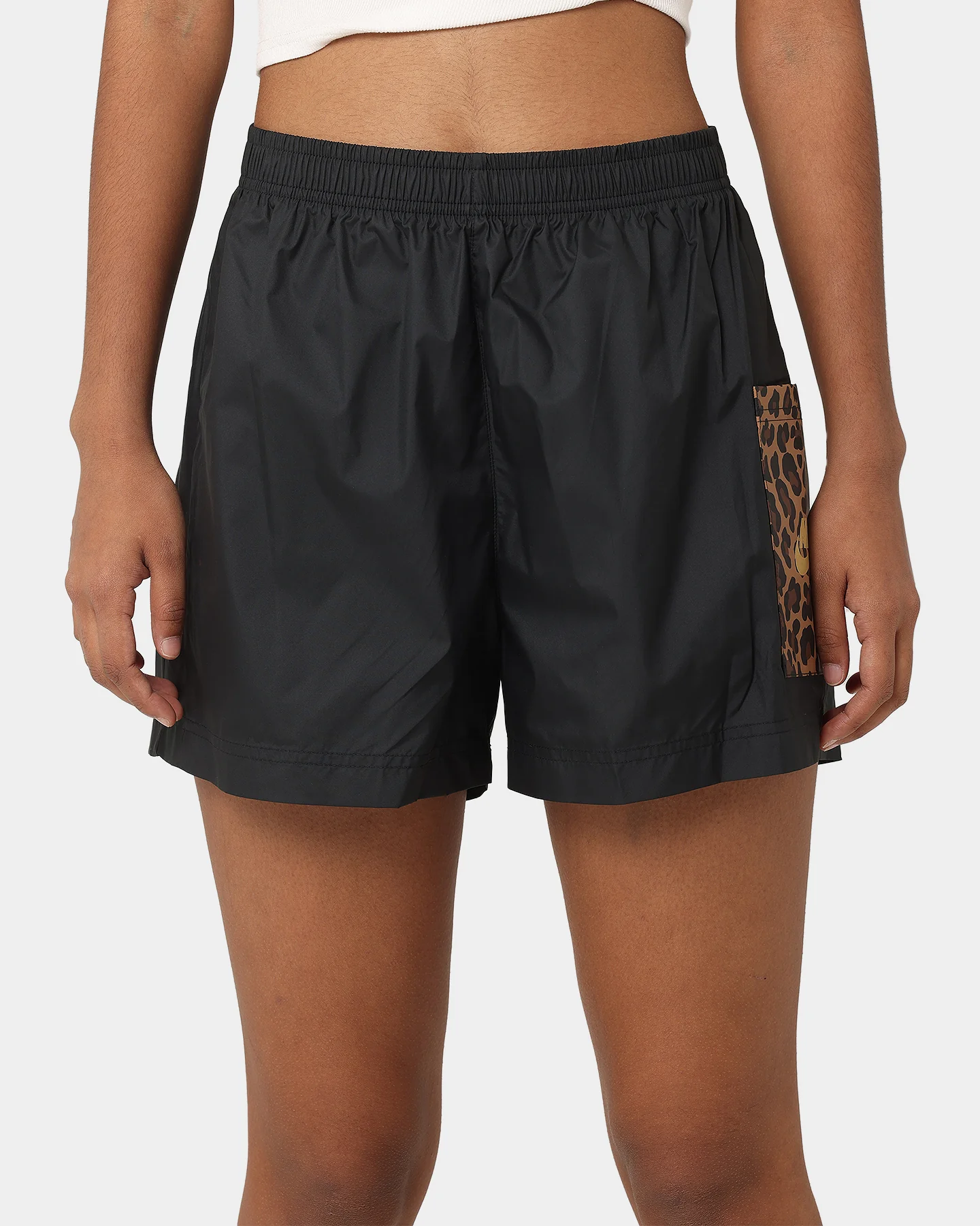 Nike Women's Nike Sportswear Woven Leopard High-Waisted Shorts Black/Metallic - Image 6