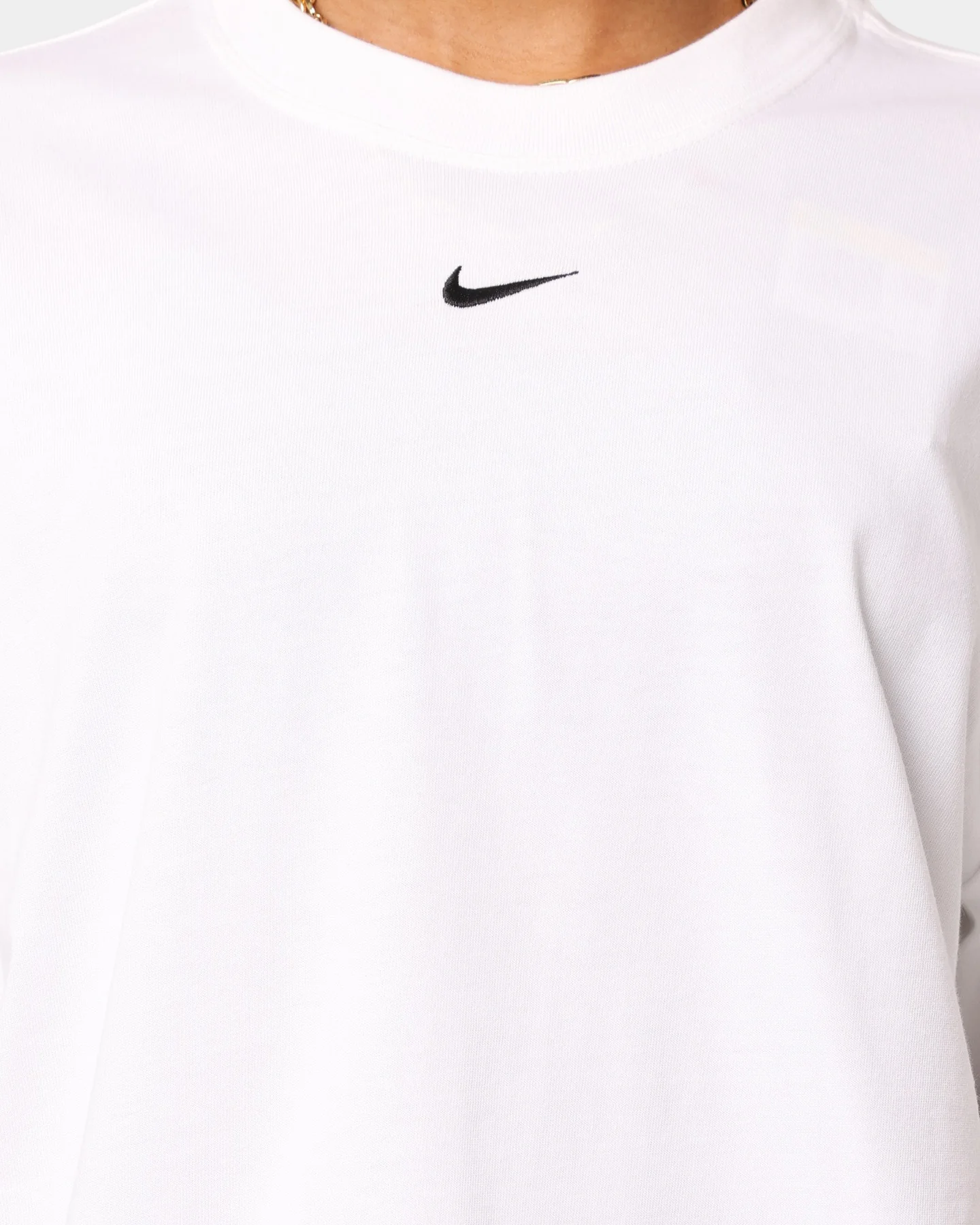 Nike Women's NSW Essential Boxy T-Shirt Black/White - Image 3