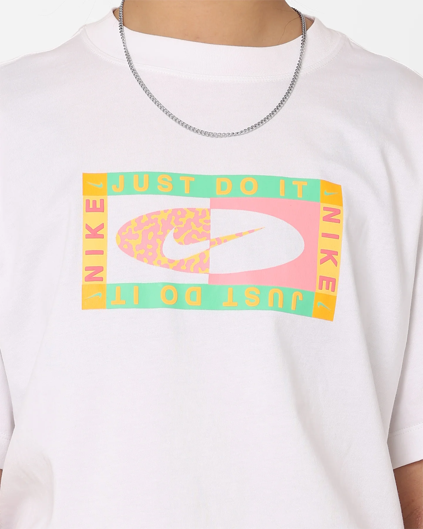 Nike Women's Sportswear Boyfriend T-Shirt White - Image 3