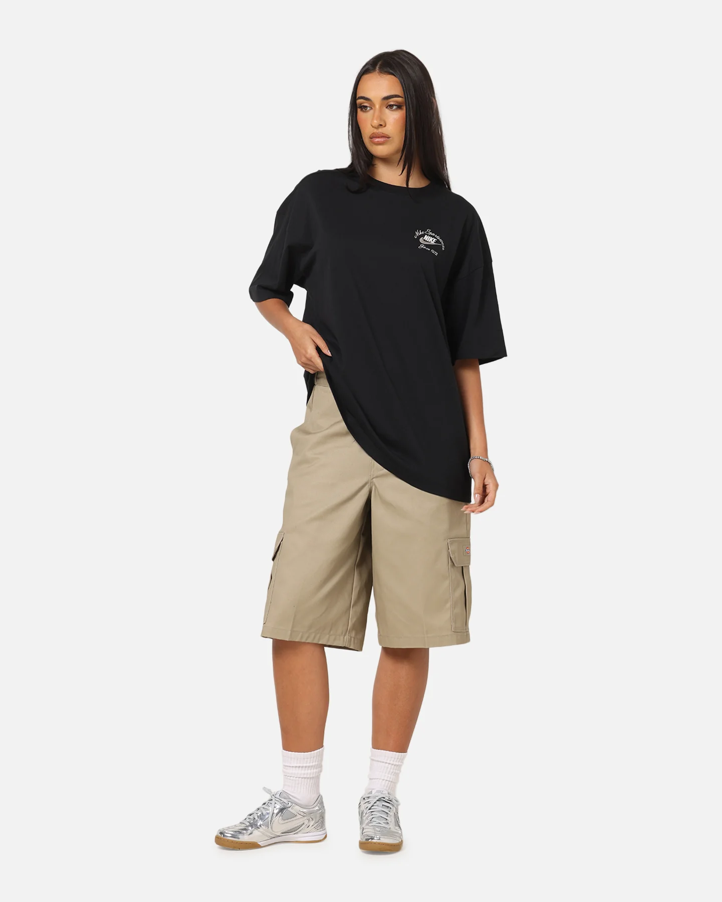 Nike Women's Sportswear Country Club Graphic Oversized T-Shirt Black - Image 4