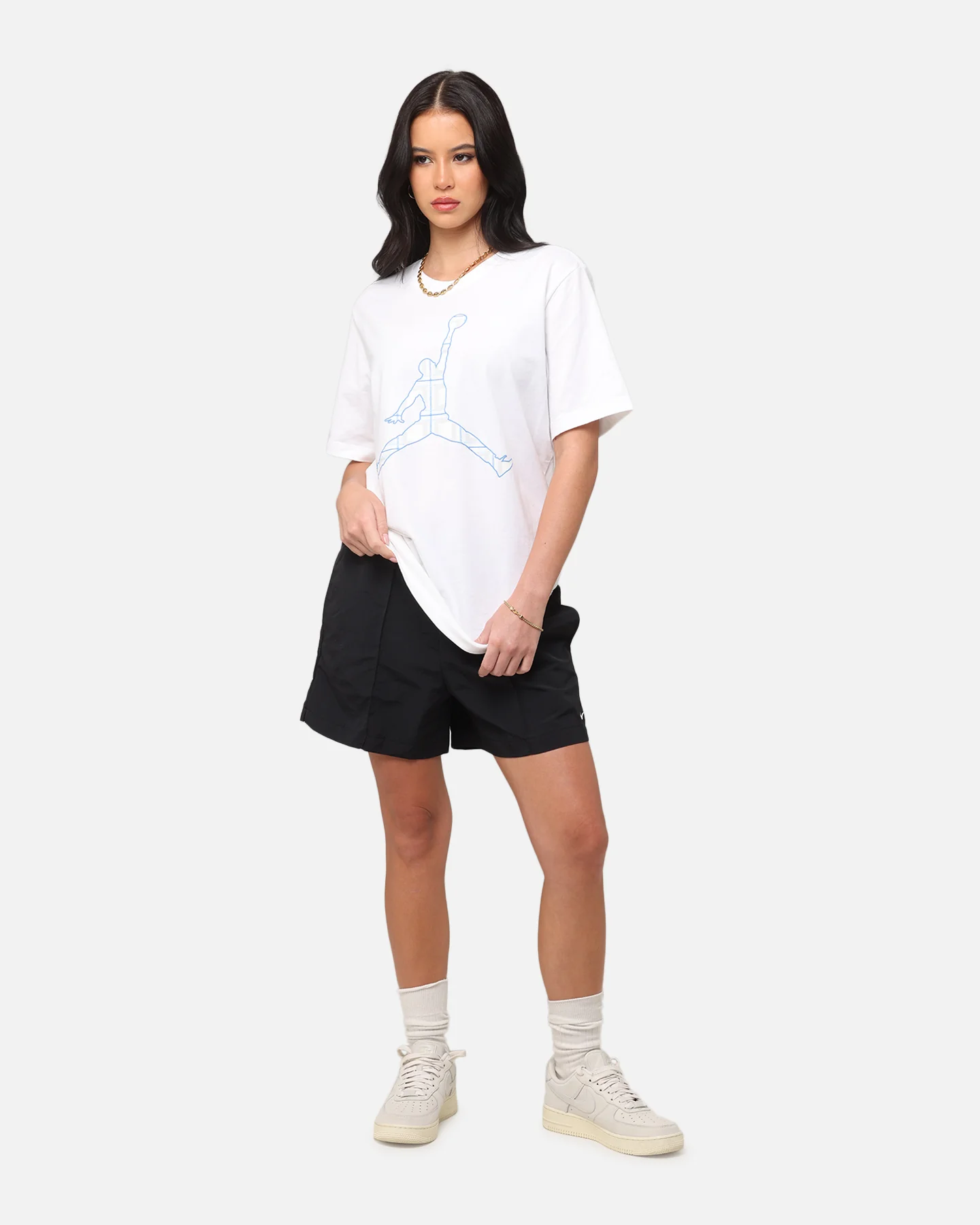 Nike Women's Sportswear Essentials Woven 5" Shorts Black/White - Image 2